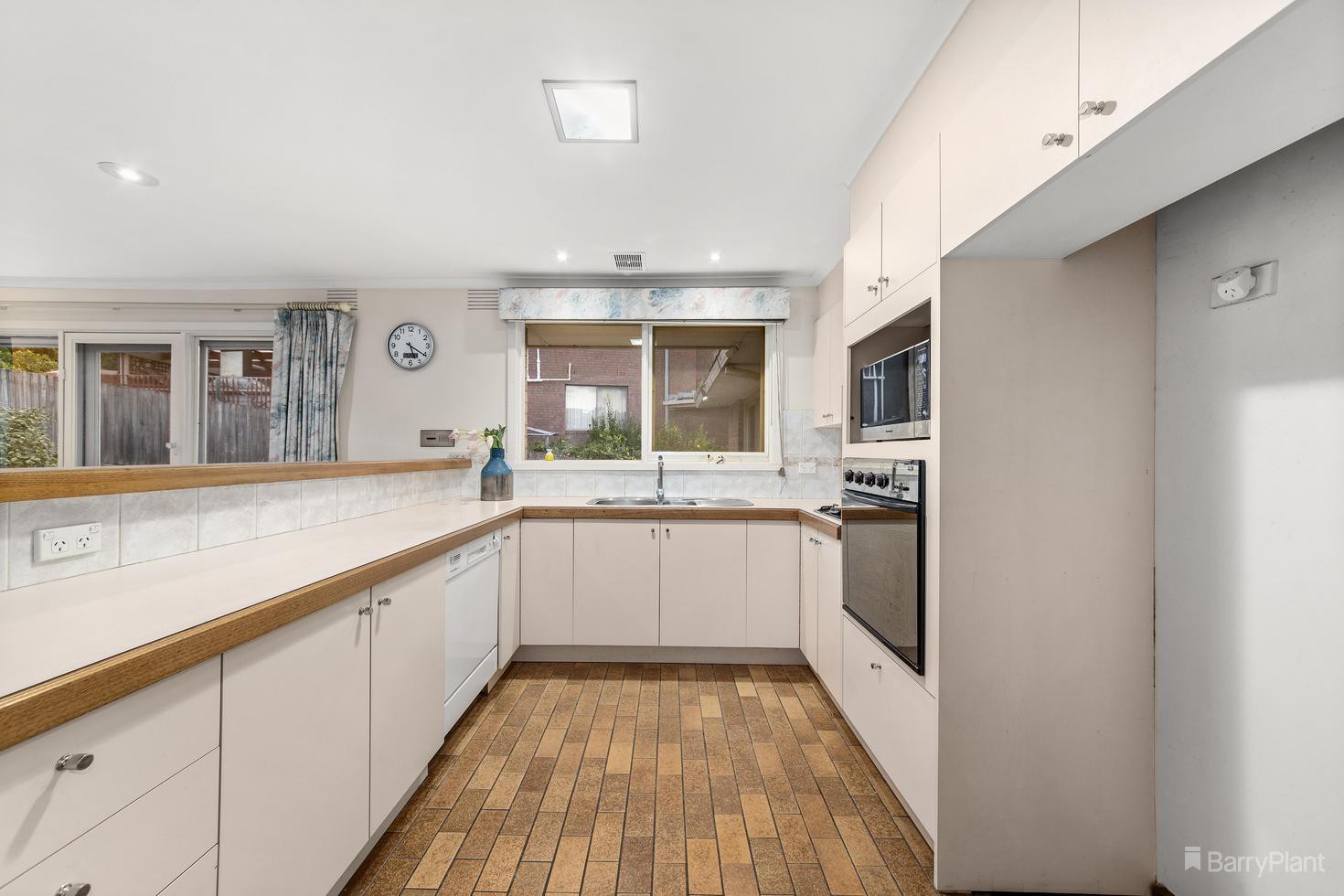 25 Montpellier Crescent, Templestowe Lower, VIC 3107, Templestowe Lower - Thumbnail 4