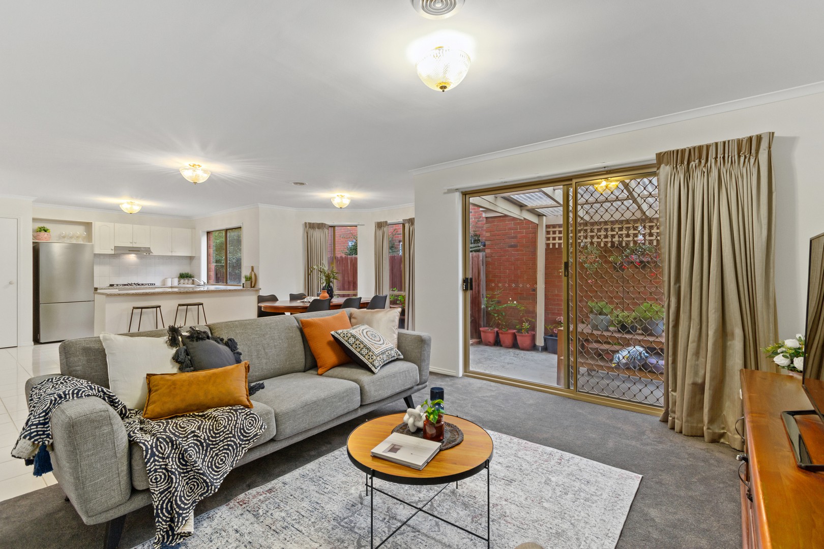 25 Mosman Close, Wantirna South, VIC 3152, Wantirna South - Thumbnail 4