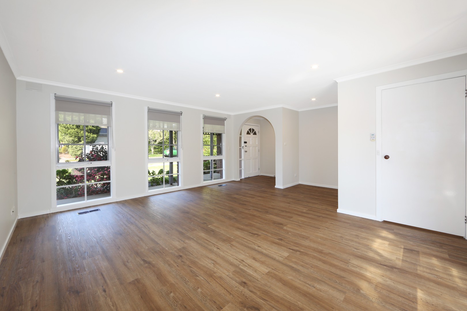 25 Murray Crescent, Rowville, VIC 3178, Rowville - Thumbnail 5