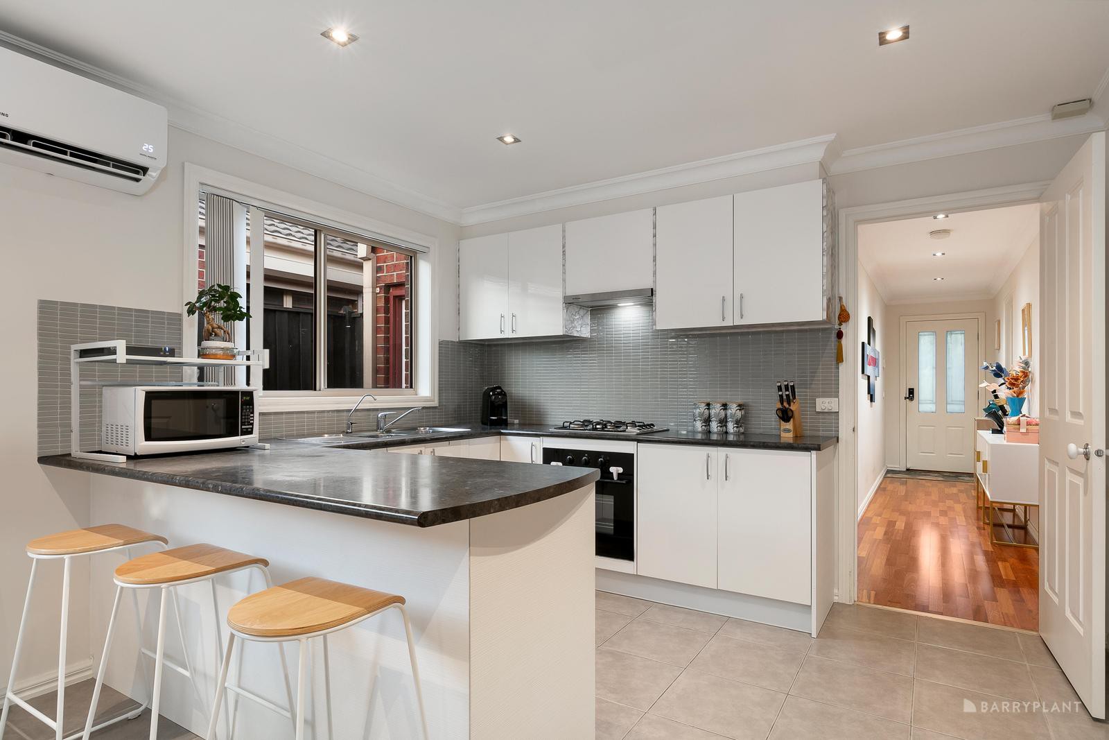25 North Haven Drive, Epping, VIC 3076, Epping - Thumbnail 5