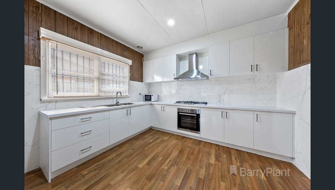 25 Oberon Avenue, St Albans, VIC 3021, St Albans - Thumbnail 4