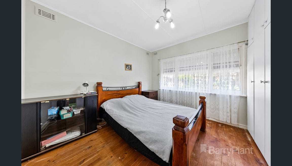 25 Oberon Avenue, St Albans, VIC 3021, St Albans - Thumbnail 5
