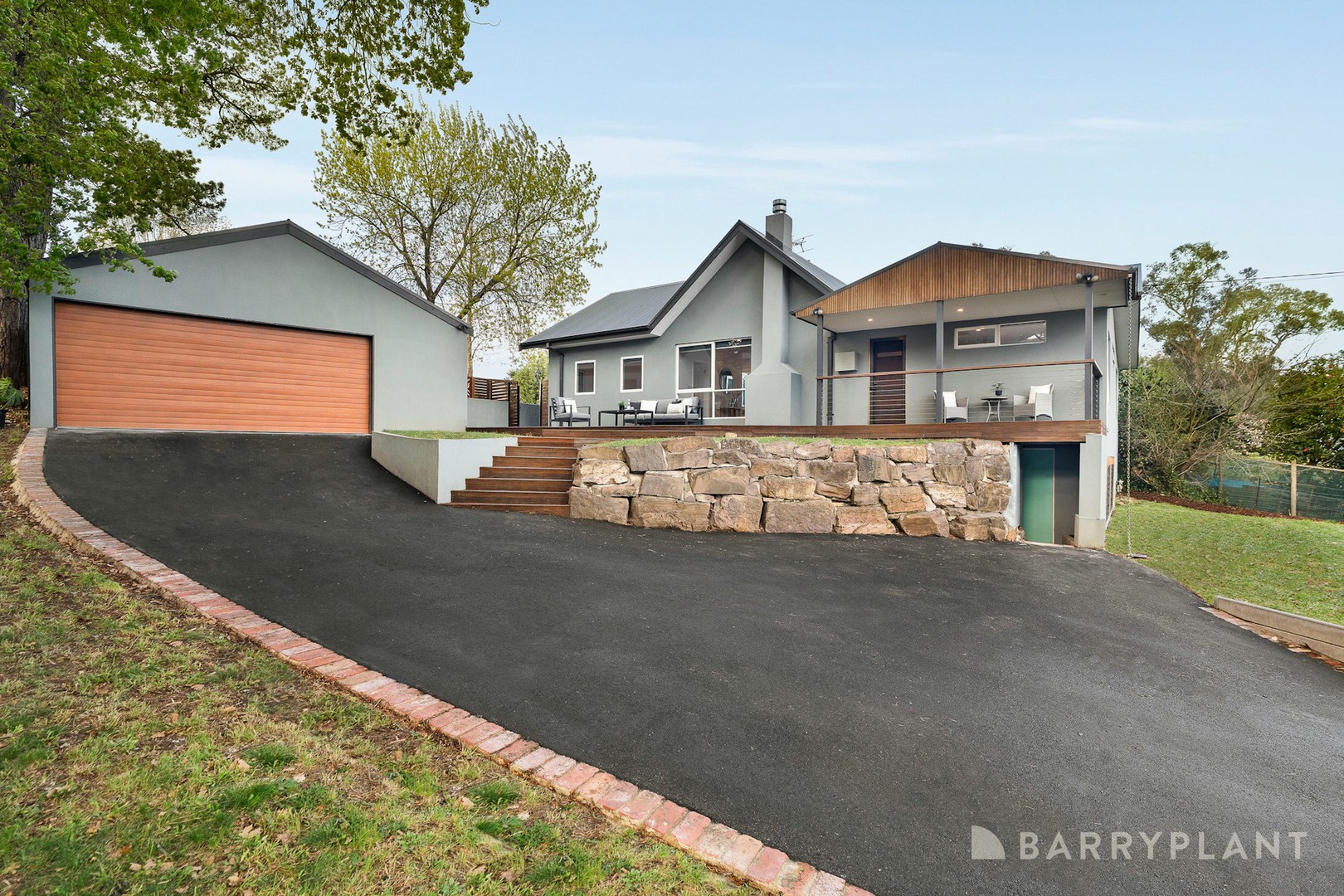 25 Old Warburton Highway, Seville East, VIC 3139 - Thumbnail 2 - 22/09/2026