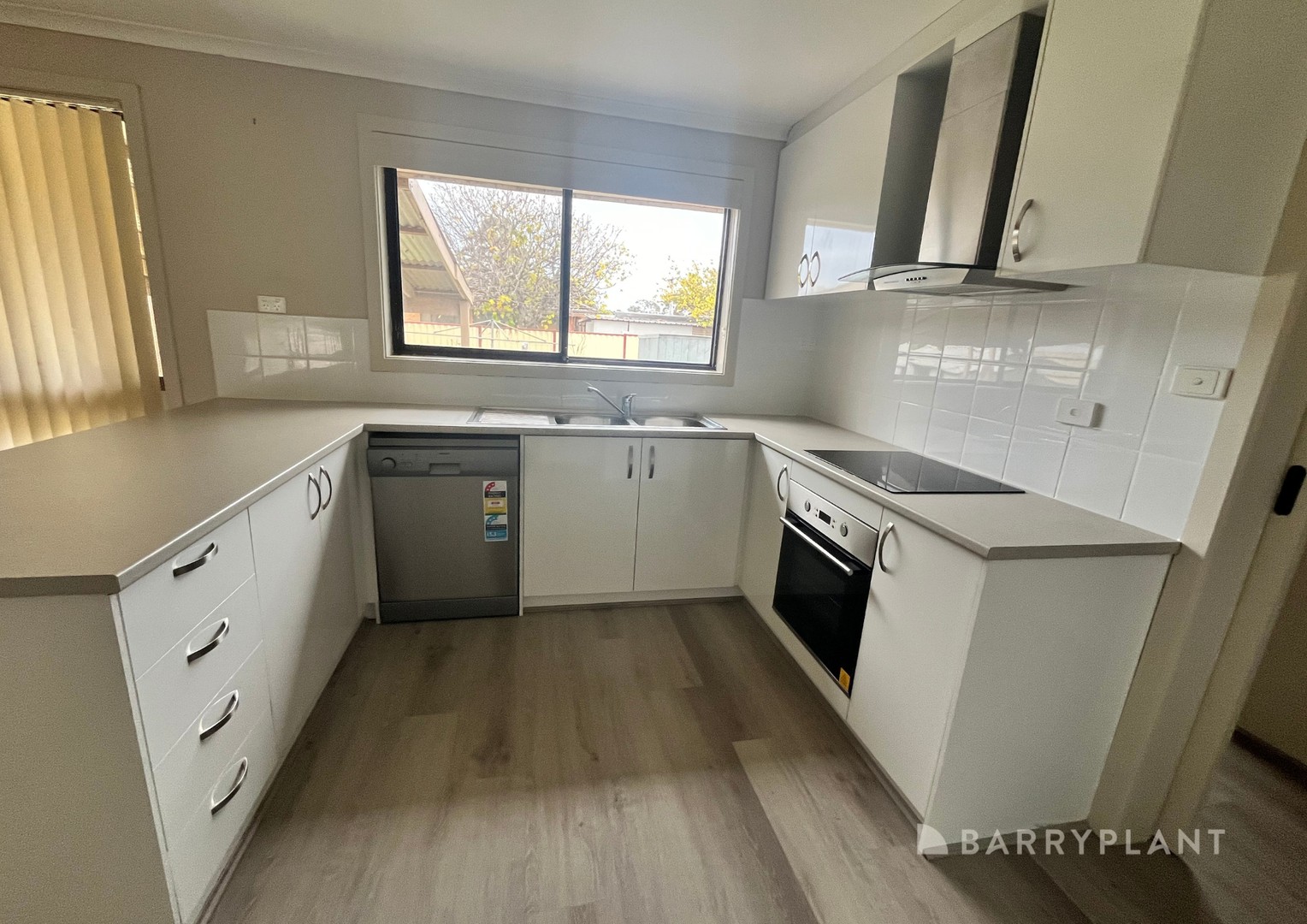 25 Pannam Drive, Hoppers Crossing, VIC 3029 - Thumbnail 1 - 03/06/2024