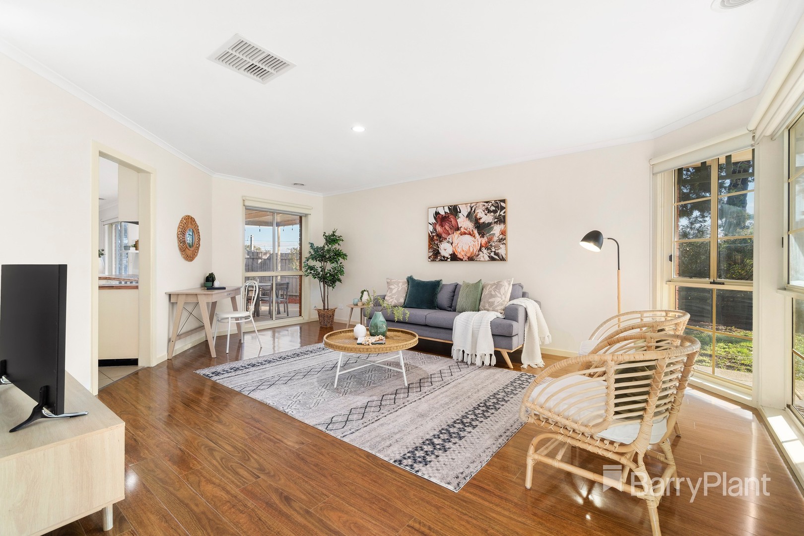 25 Pollock Drive, Mill Park, VIC 3082 - Thumbnail 2 - 03/08/2022