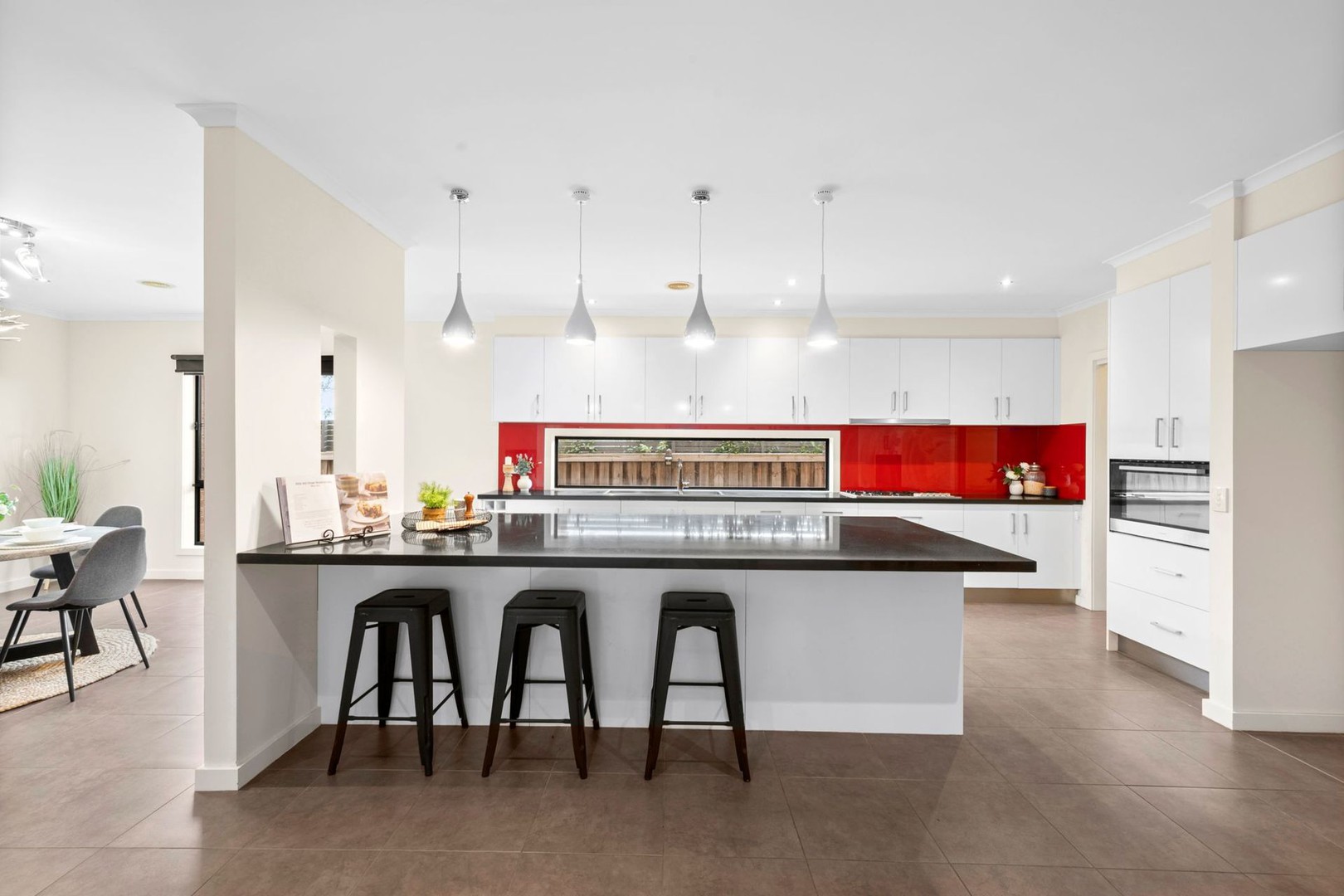 25 Province Boulevard, Highton, VIC 3216 - Thumbnail 2 - 27/10/2025