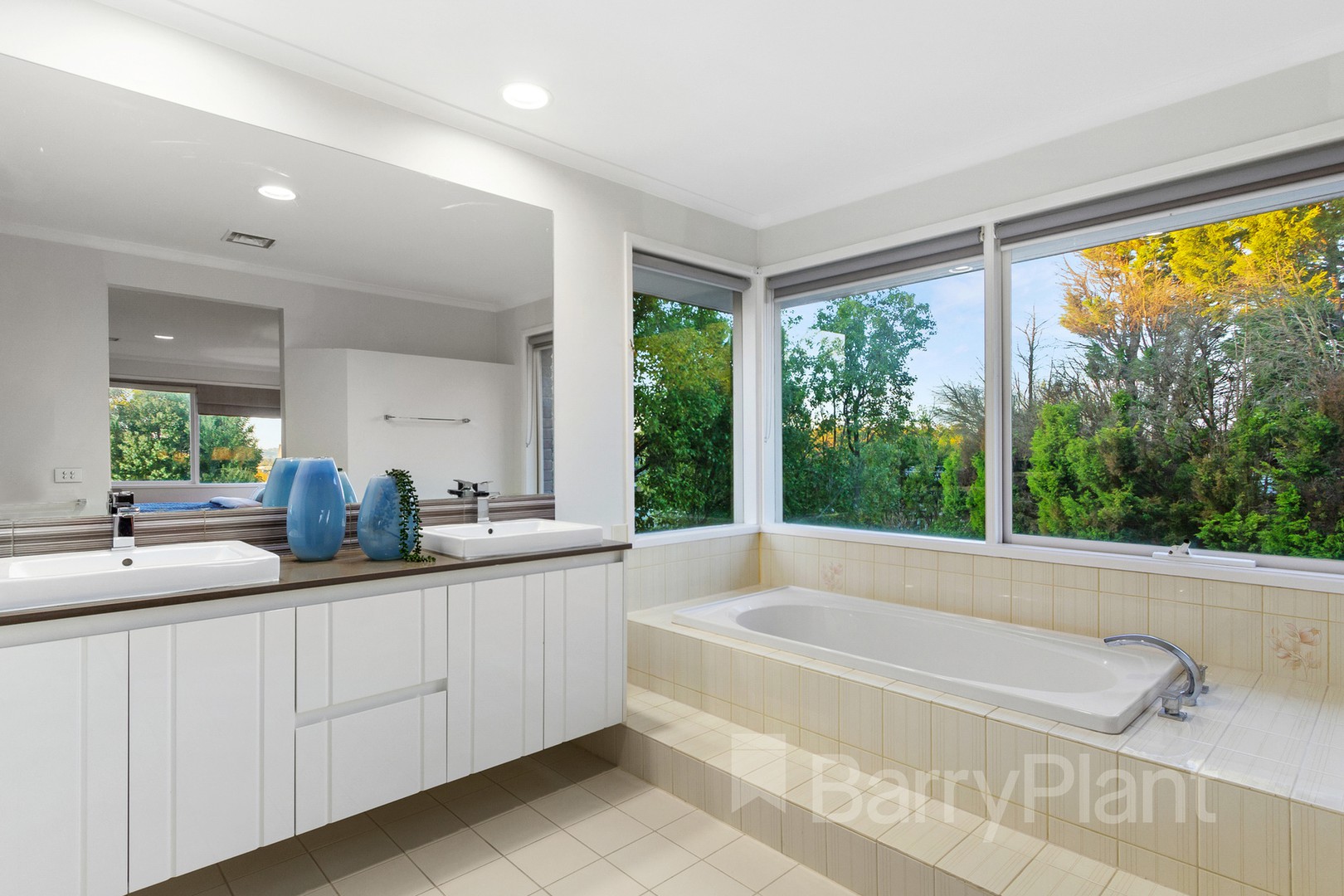 25 Quixley Grove, Wantirna, VIC 3152, Wantirna - Thumbnail 8