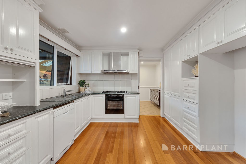 25 Raphael Drive, Wheelers Hill, VIC 3150, Wheelers Hill - Thumbnail 4