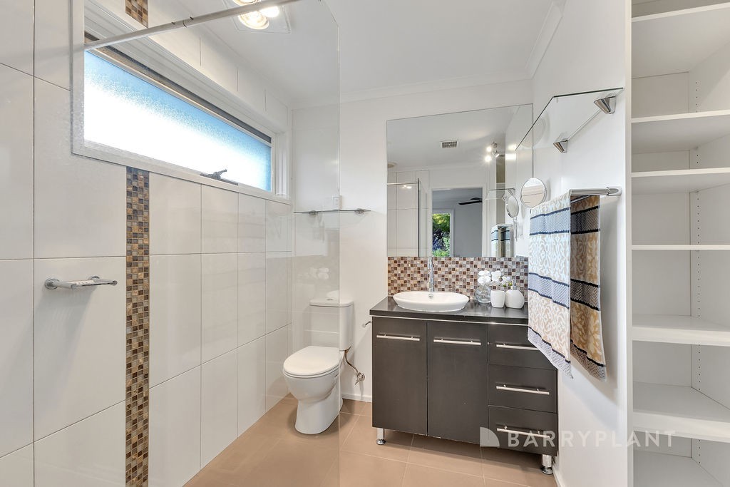 25 Raphael Drive, Wheelers Hill, VIC 3150, Wheelers Hill - Thumbnail 8
