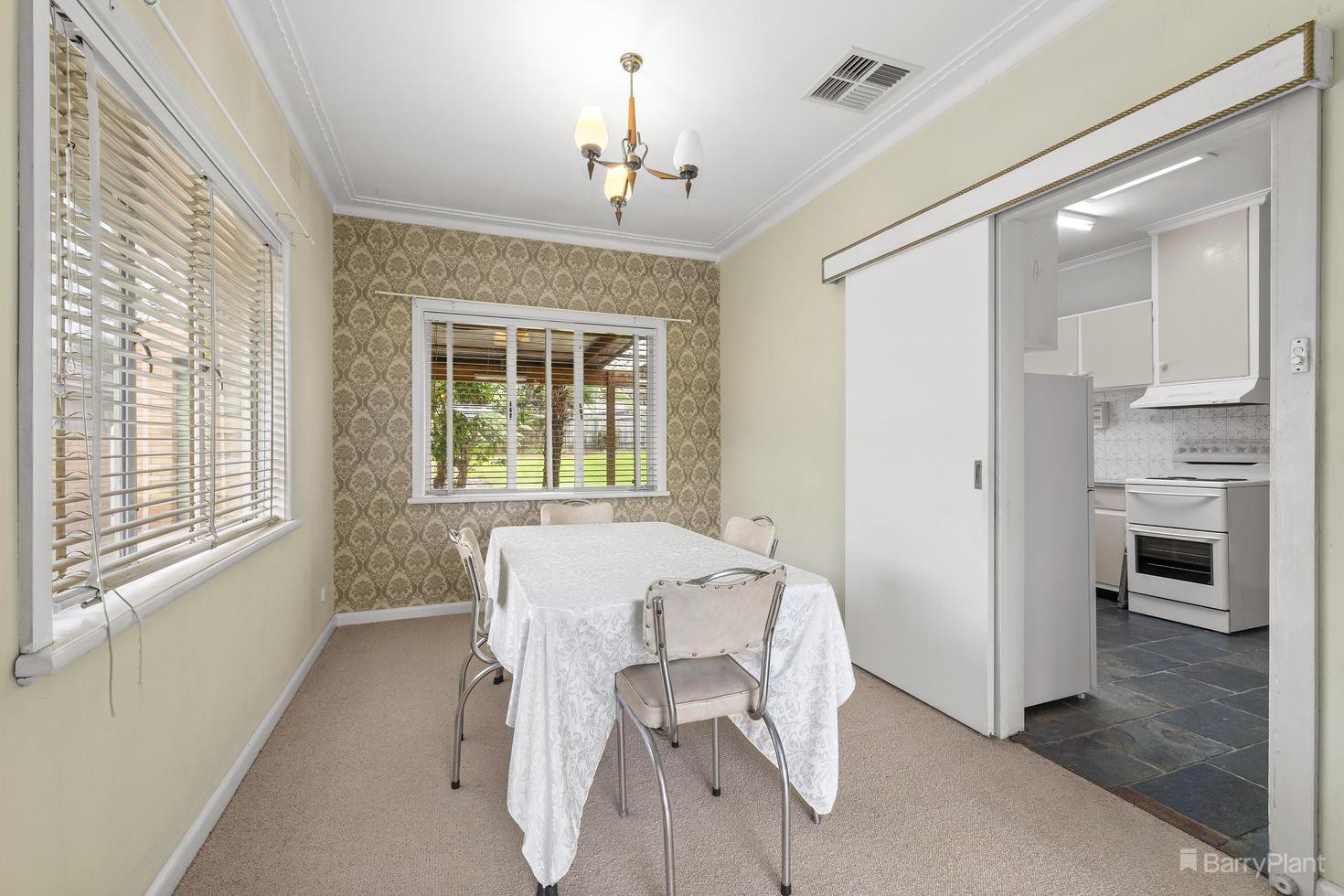 25 Raymond Street, Blackburn North, VIC 3130, Blackburn North - Thumbnail 5