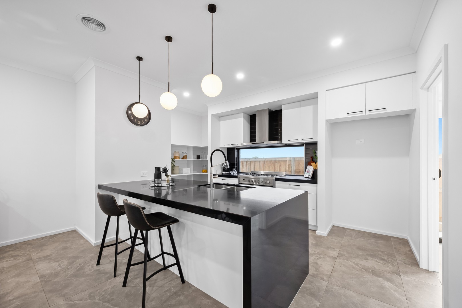 25 Reservoir Road, Fraser Rise, VIC 3336, Fraser Rise - Thumbnail 6
