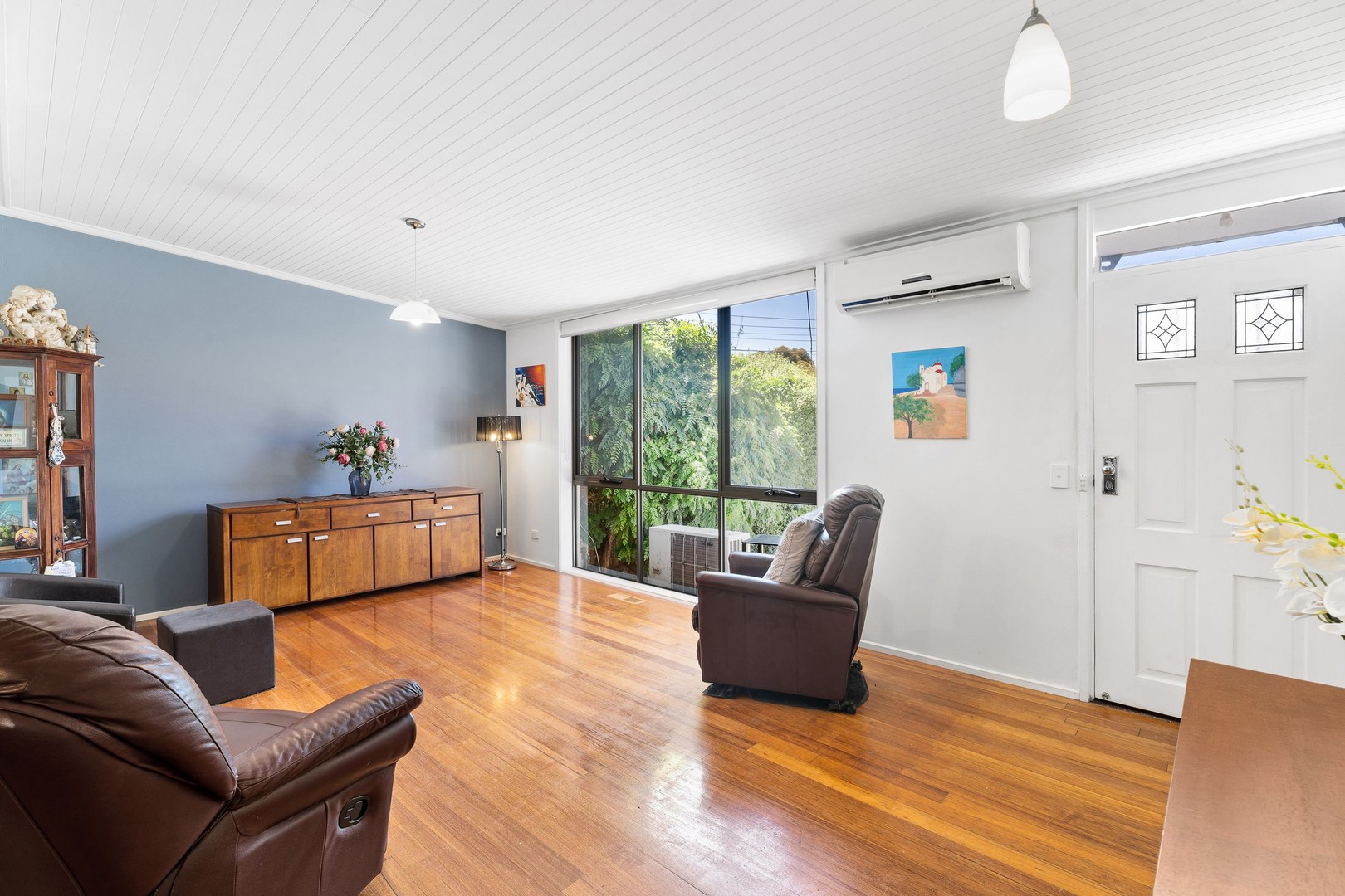 25 Riverside Place, Keilor East, VIC 3033 - Thumbnail 2 - 02/02/2024