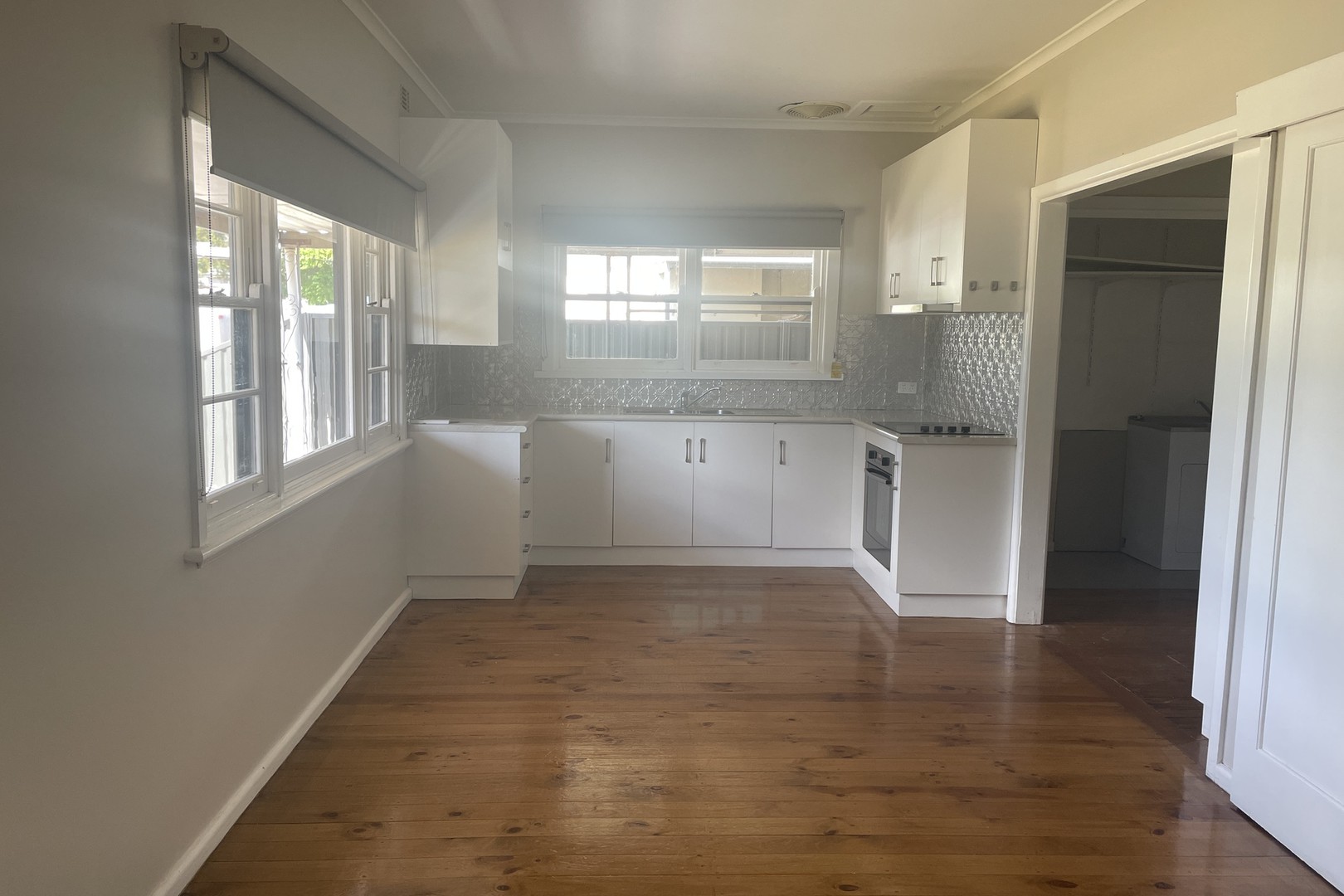 25 Sharland Street, Mildura, VIC 3500 - Thumbnail 2 - 17/04/2025