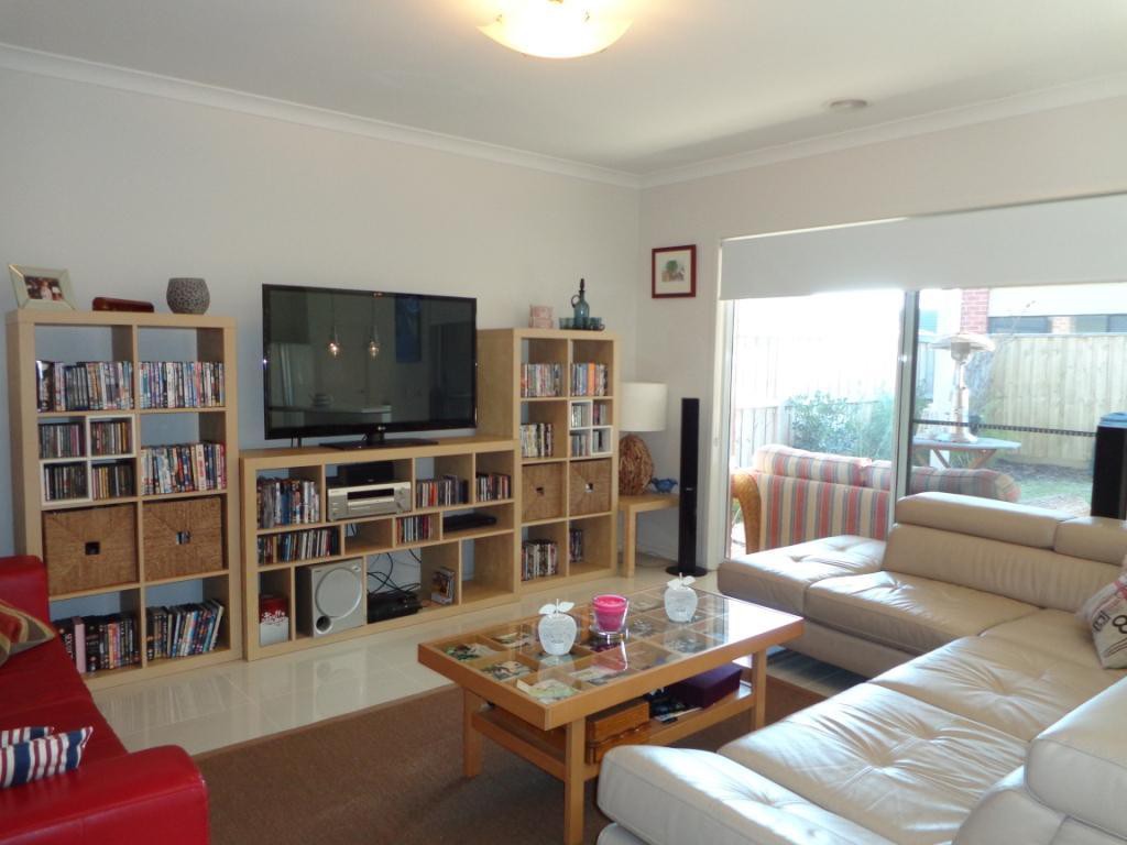 25 Surrey Grove, Point Cook, VIC 3030, Point Cook - Thumbnail 6