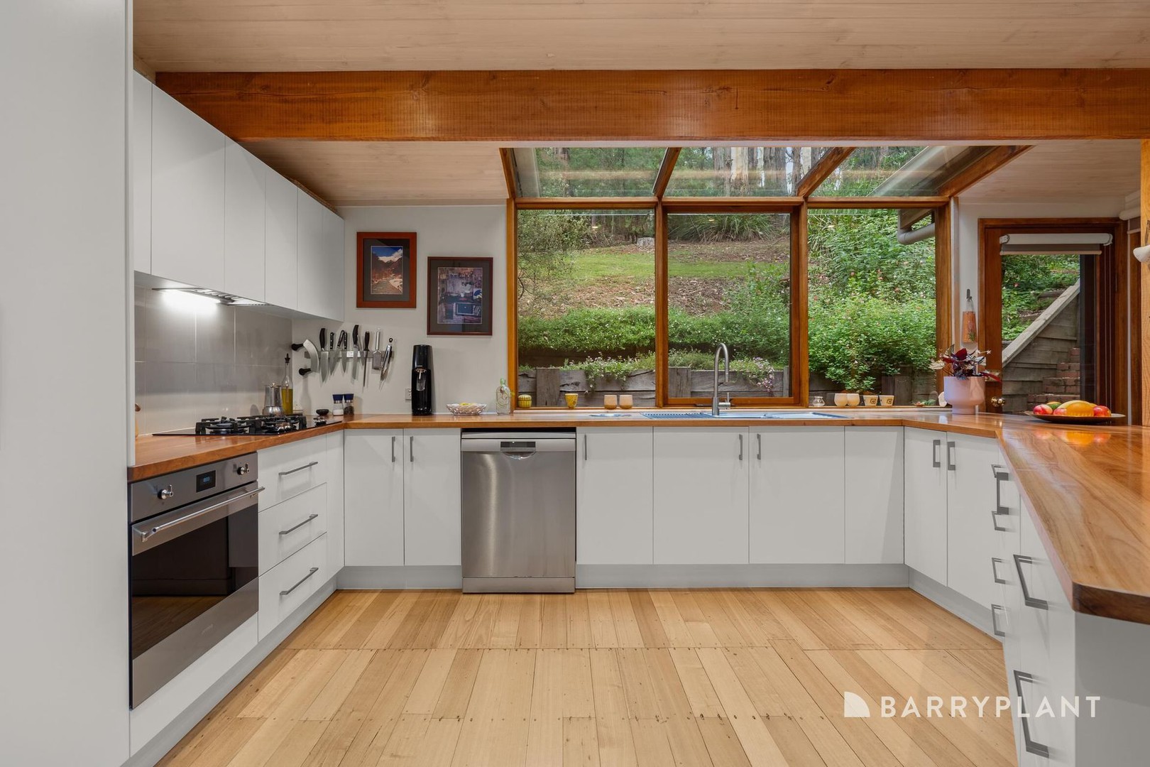 25 Sydney Avenue, Emerald, VIC 3782, Emerald - Thumbnail 5