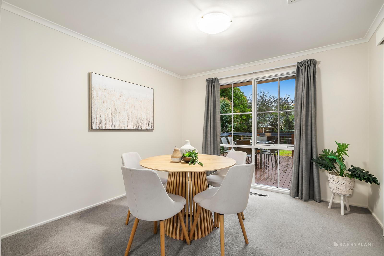 25 Tidcombe Crescent, Doncaster East, VIC 3109, Doncaster East - Thumbnail 3