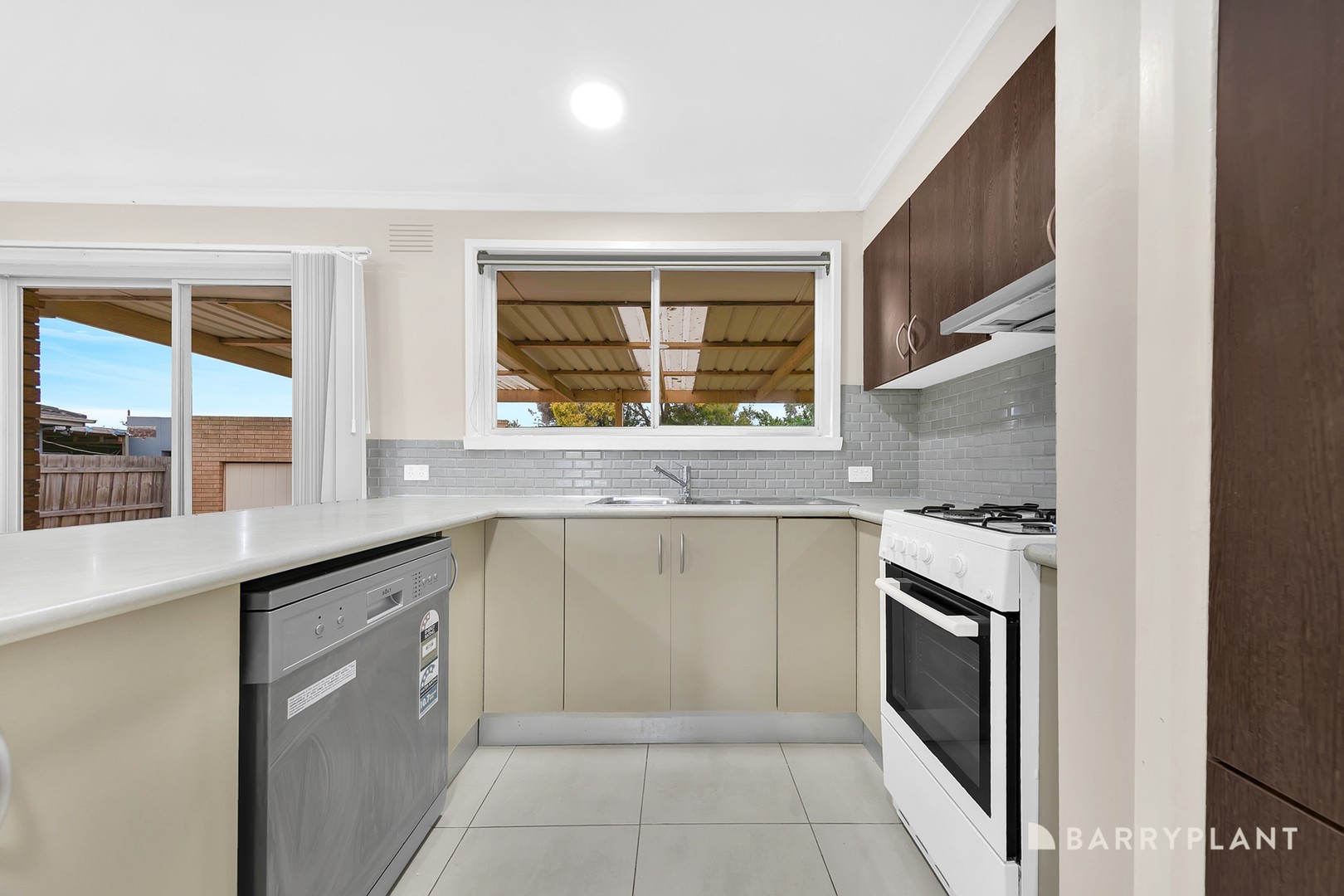 25 Tunbridge Crescent, Lalor, VIC 3075 - Thumbnail 1 - 03/10/2025