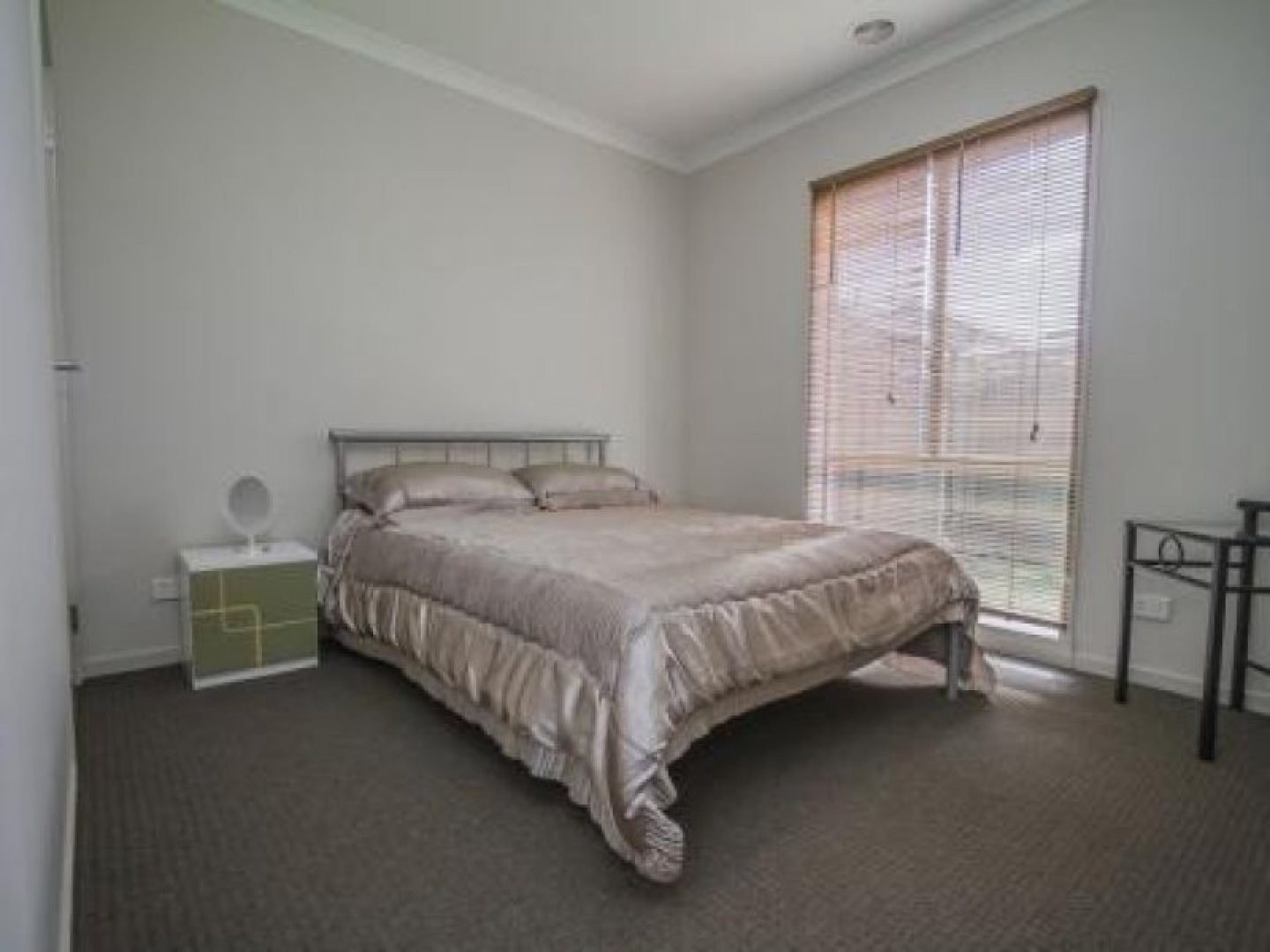25 Viewside Crescent, Craigieburn, VIC 3064, Craigieburn - Thumbnail 4