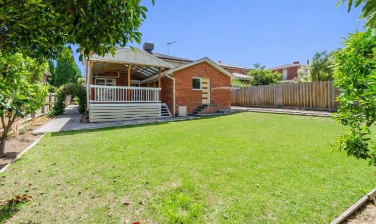 25 Wakely Crescent, Wantirna South, VIC 3152, Wantirna South - Thumbnail 2