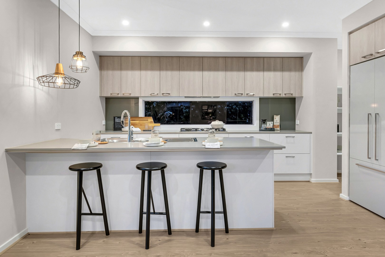 25 Whitfield CrescentCraigieburn, VIC 3064, Craigieburn - Thumbnail 3