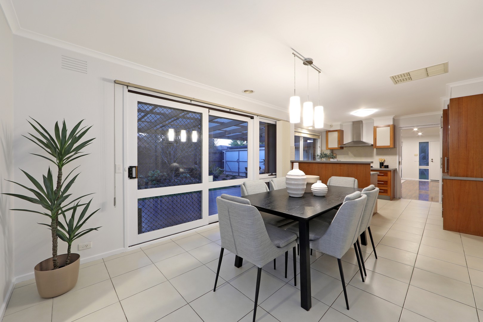 25 Willow Avenue, Rowville, VIC 3178, Rowville - Thumbnail 6