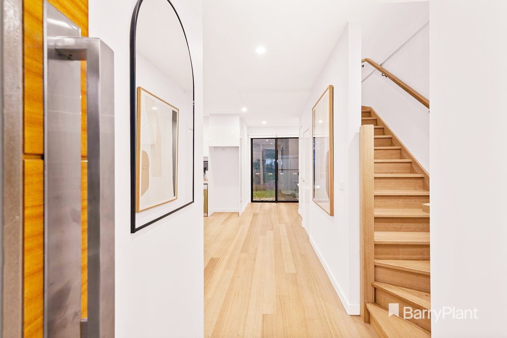 25 Winifred Street, Oak Park, VIC 3046, Oak Park - Thumbnail 2