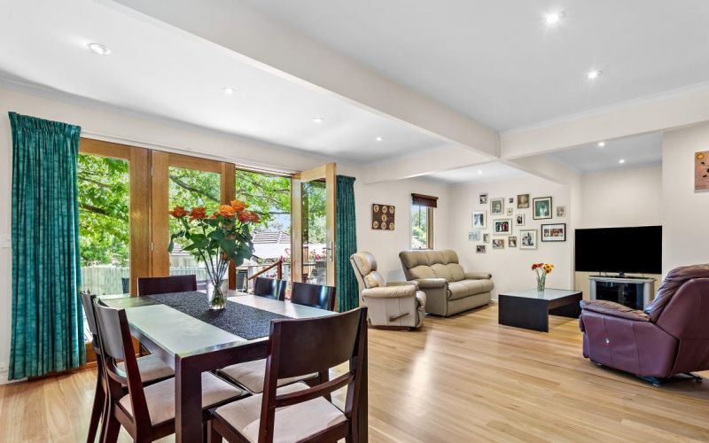 25 Woodhouse Grove, Box Hill North, VIC 3129, Box Hill North - Thumbnail 6