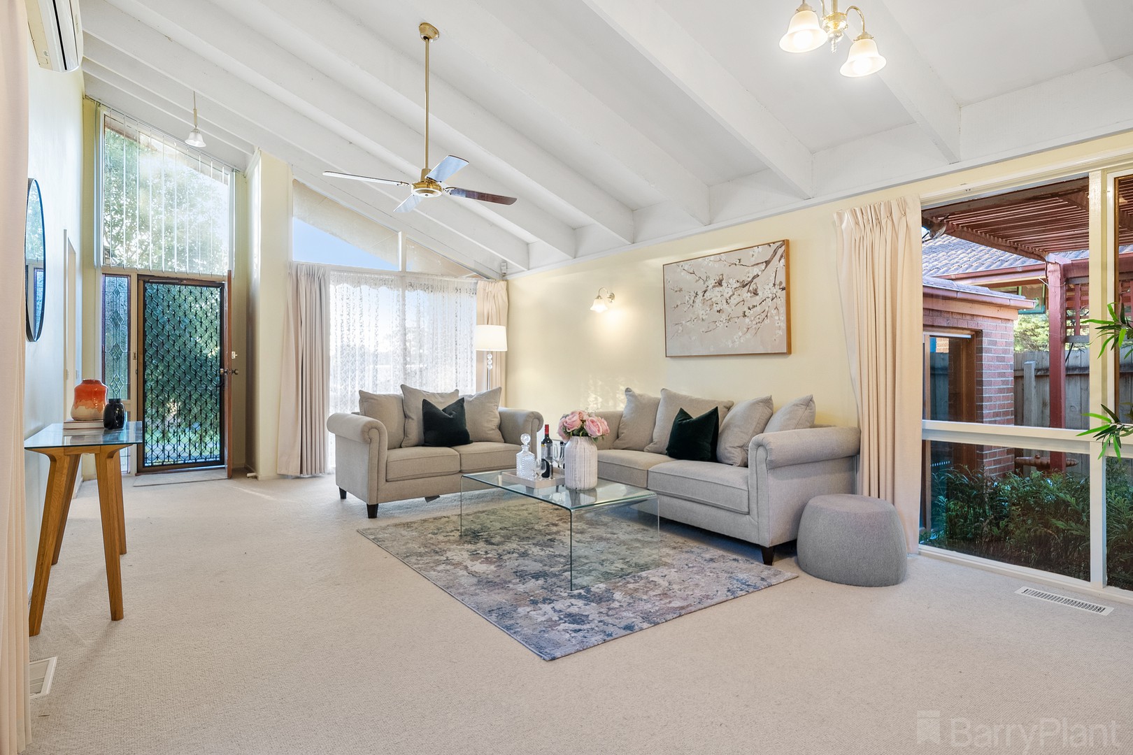 25 Woodlands Road, Heathmont, VIC 3135 - Thumbnail 2 - 01/02/2024