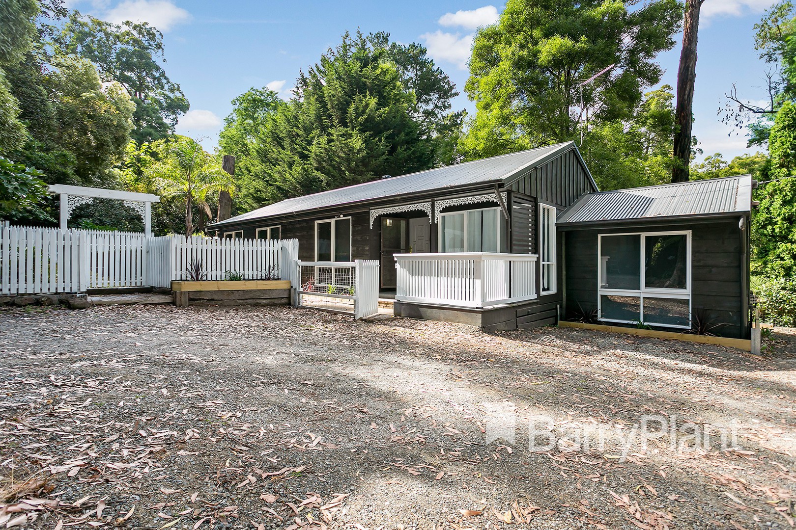 25 Wright Rd, Avonsleigh, VIC 3782, Avonsleigh - Thumbnail 2