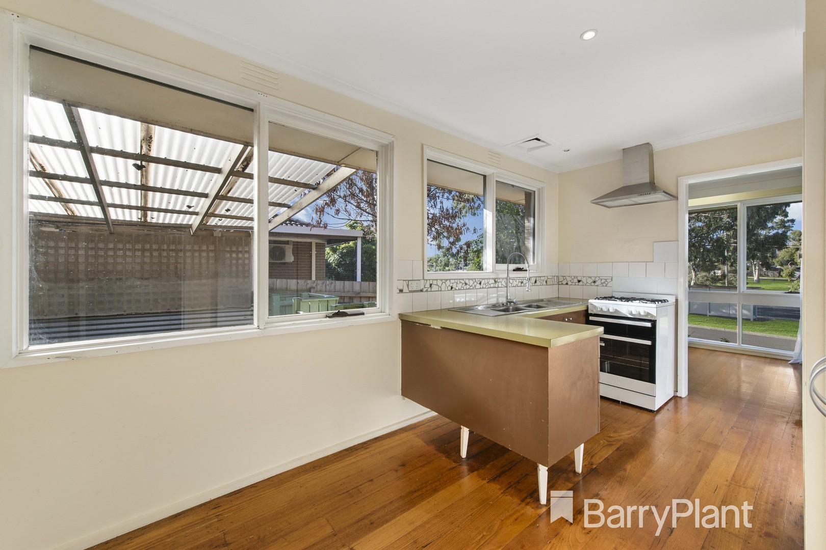 251 Coburns Road, Melton West, VIC 3337, Melton West - Thumbnail 5