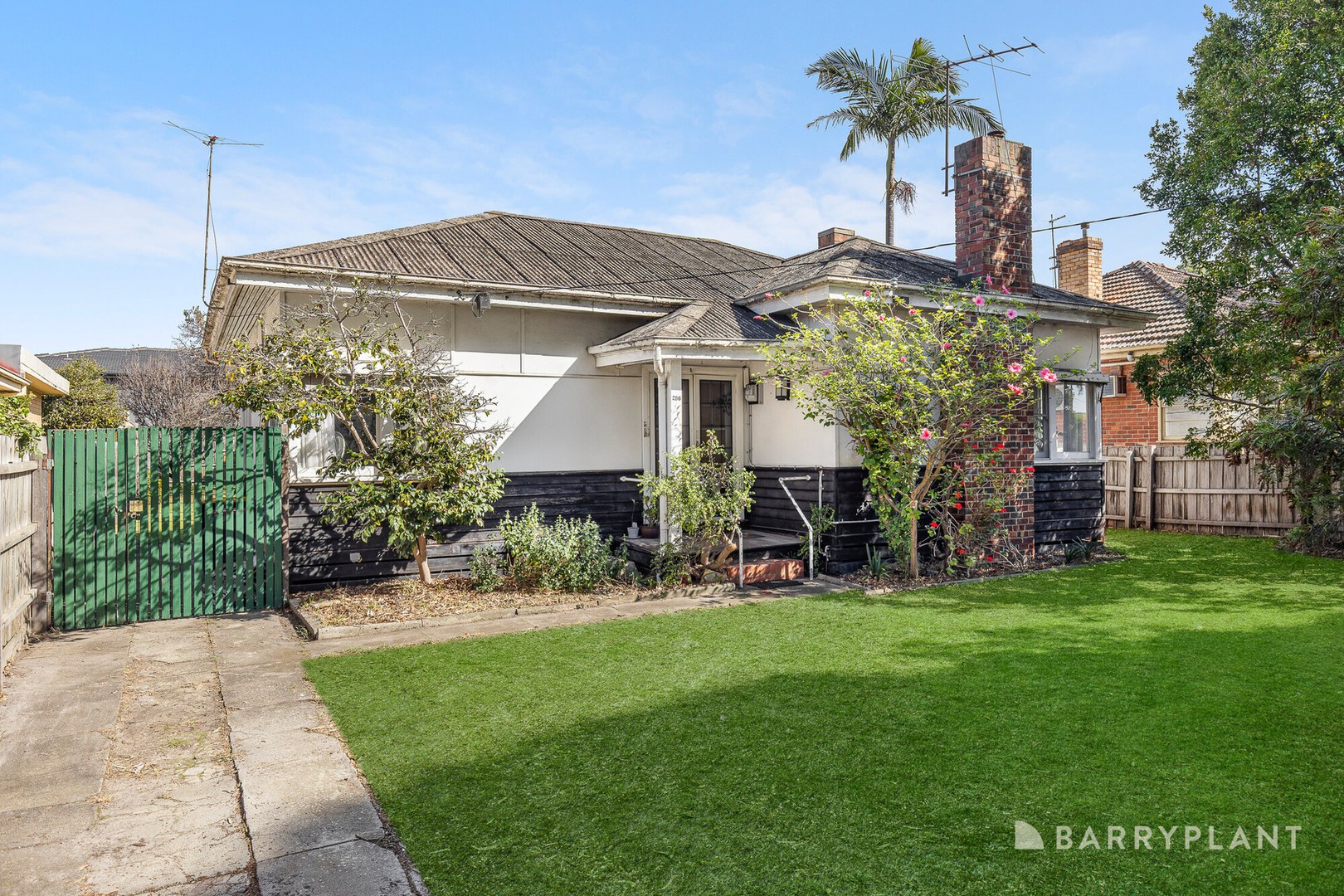 256 Nepean Highway, Parkdale, VIC 3195 - Thumbnail 2 - 19/05/2026