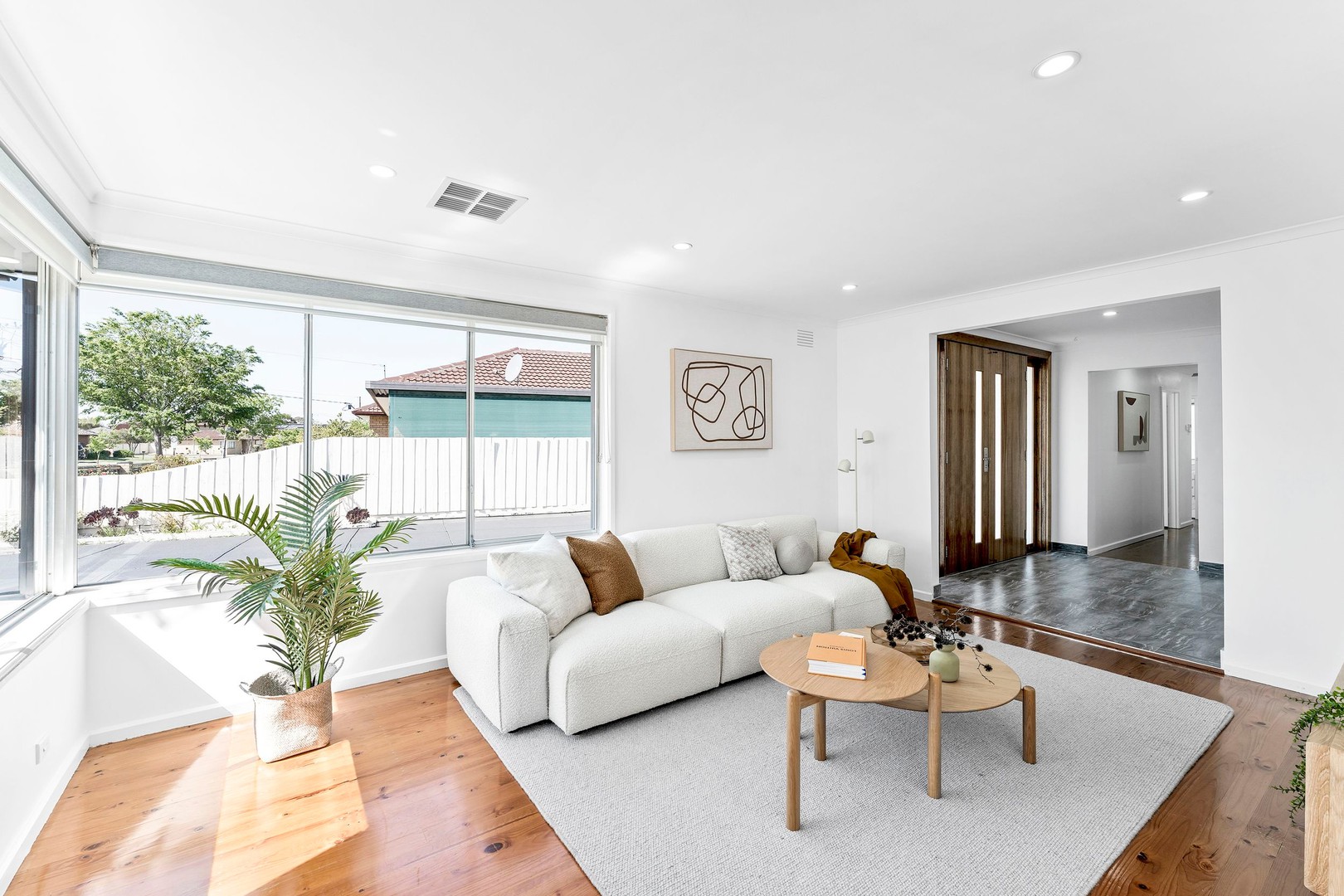 255 Carrick Drive, Gladstone Park, VIC 3043 - Thumbnail 2 - 03/10/2023