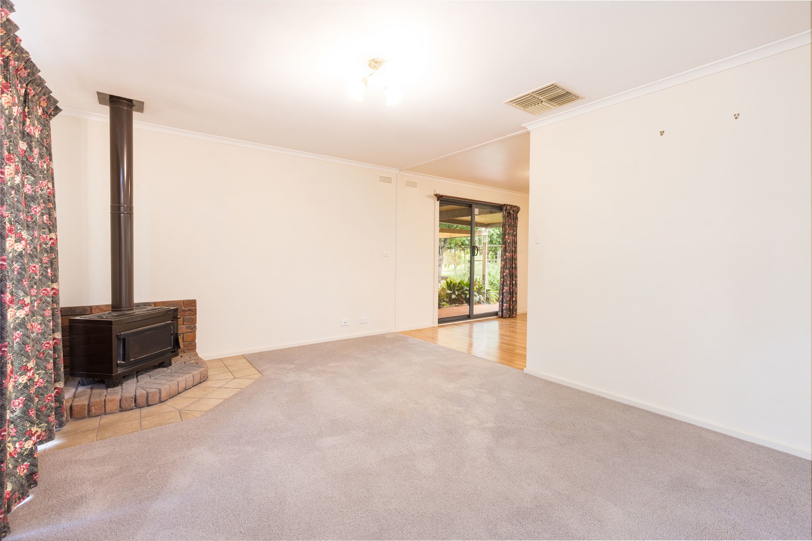 255 Millewa Road, Red Cliffs, VIC 3496, Red Cliffs - Thumbnail 7