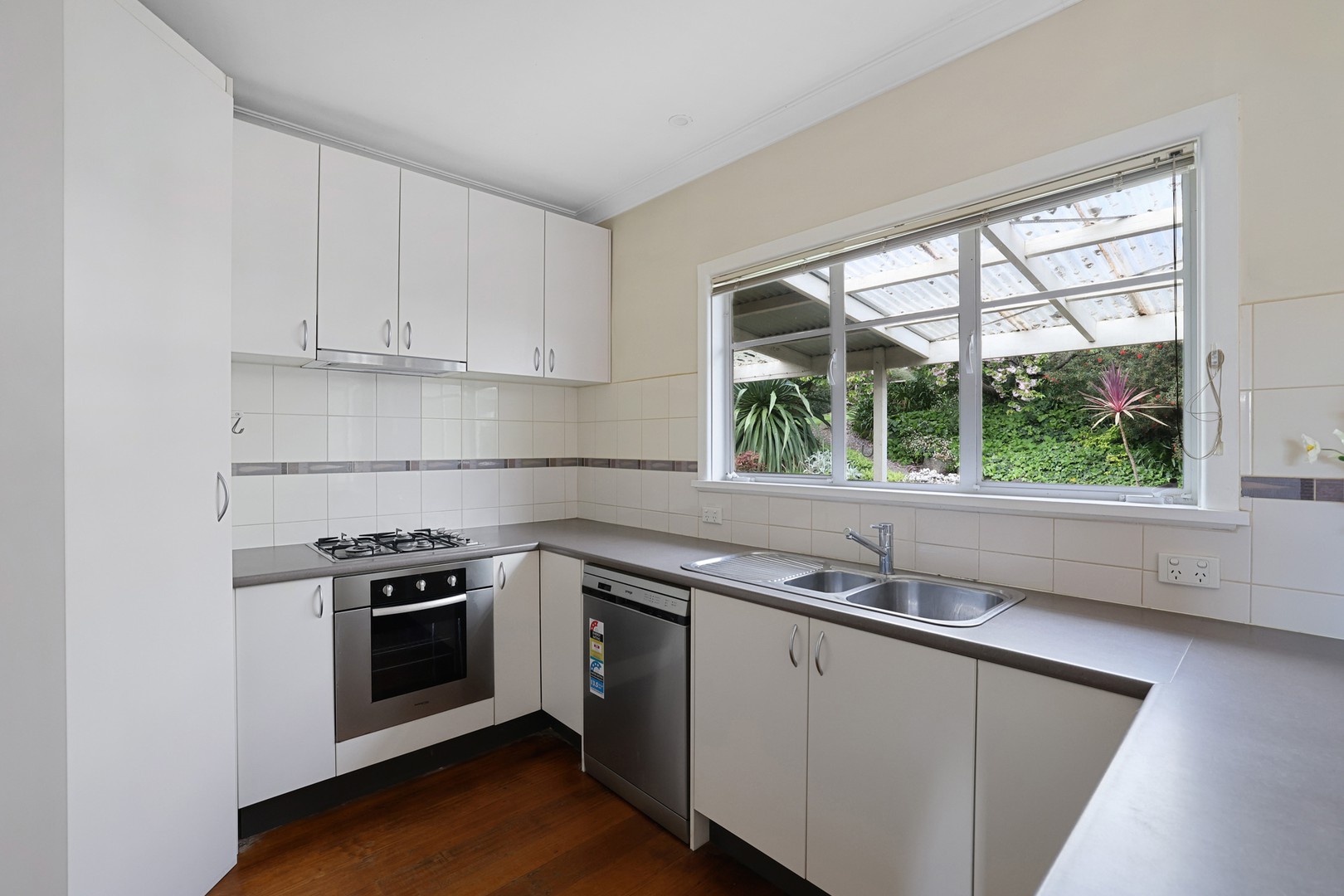 256 Sutton Street, Warragul, VIC 3820, Warragul - Thumbnail 5
