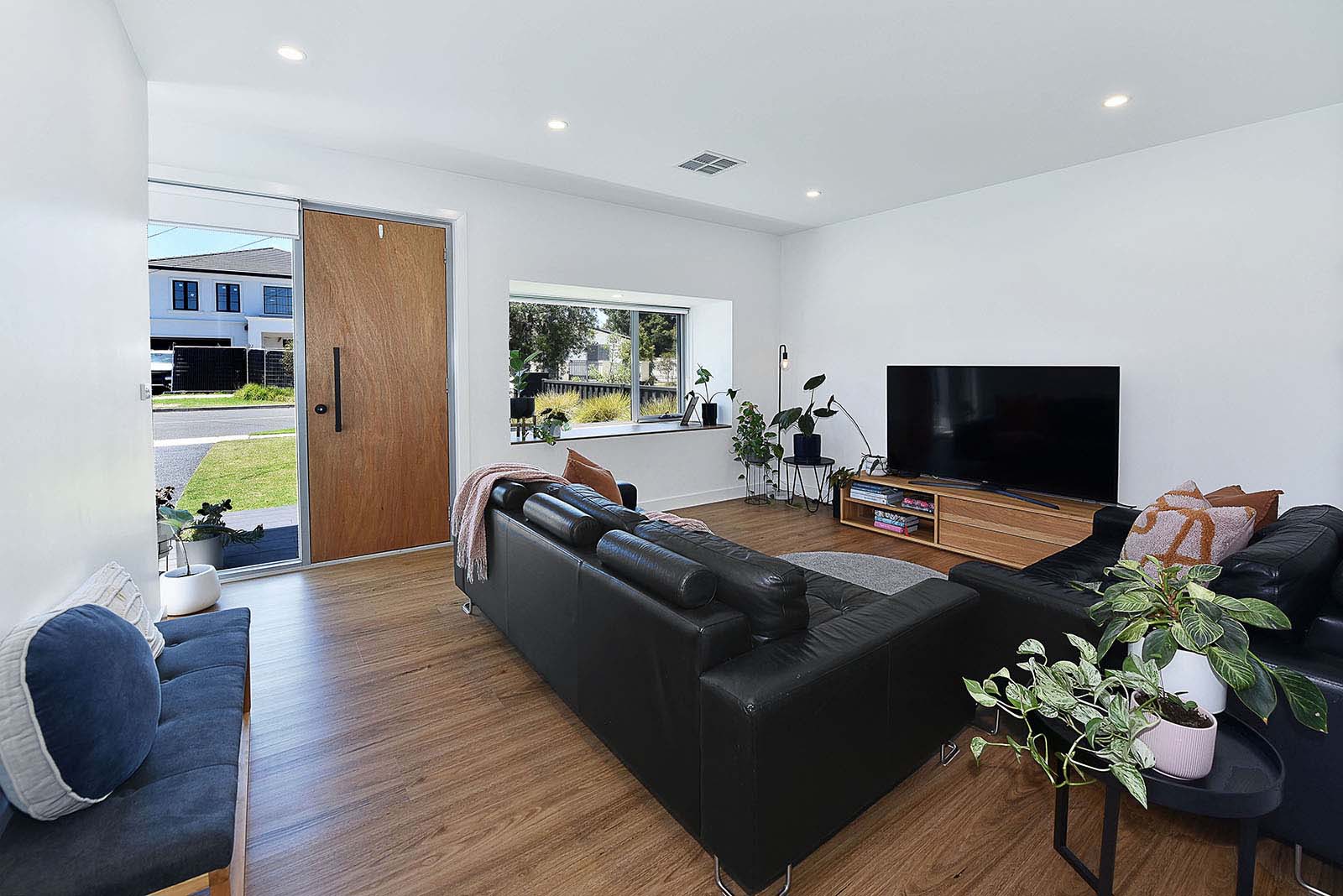 25A Hanley St, Avondale Heights, VIC 3034, Avondale Heights - Thumbnail 2