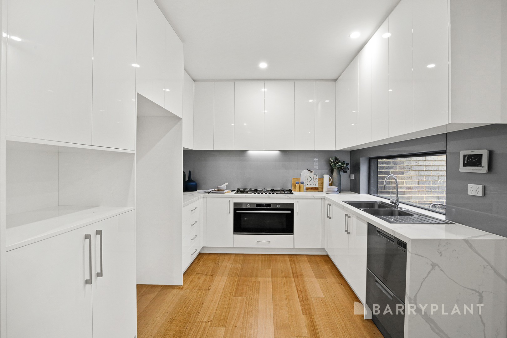 25A Winifred Street, Oak Park, VIC 3046, Oak Park - Thumbnail 3