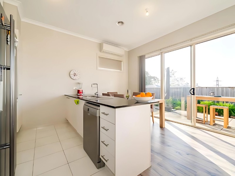 26/12 Irvine Street, Mitcham, VIC 3132 - Thumbnail 2 - 07/10/2024