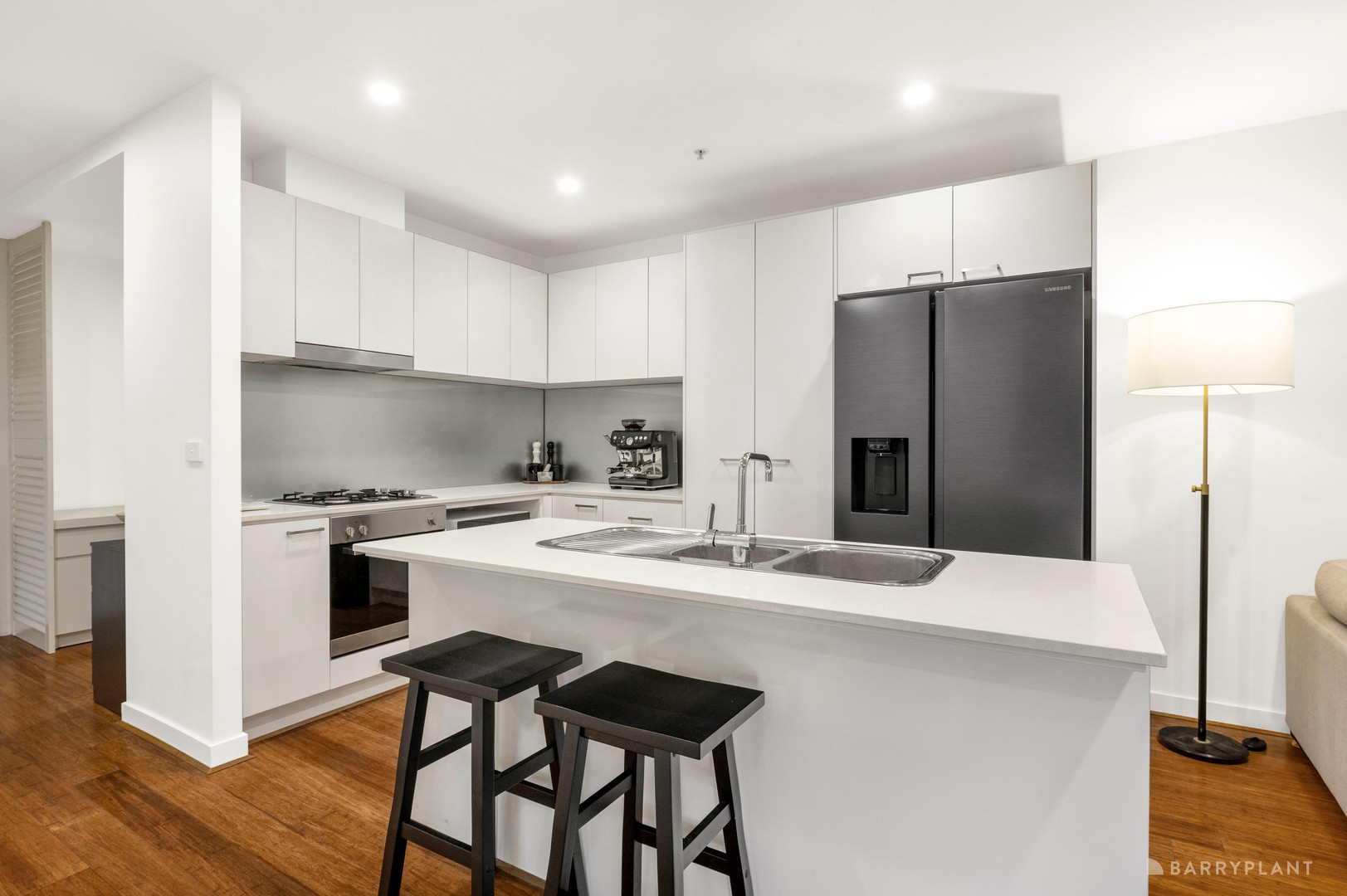 26/881 Doncaster Road, Doncaster East, VIC 3109 - Thumbnail 2 - 23/04/2026