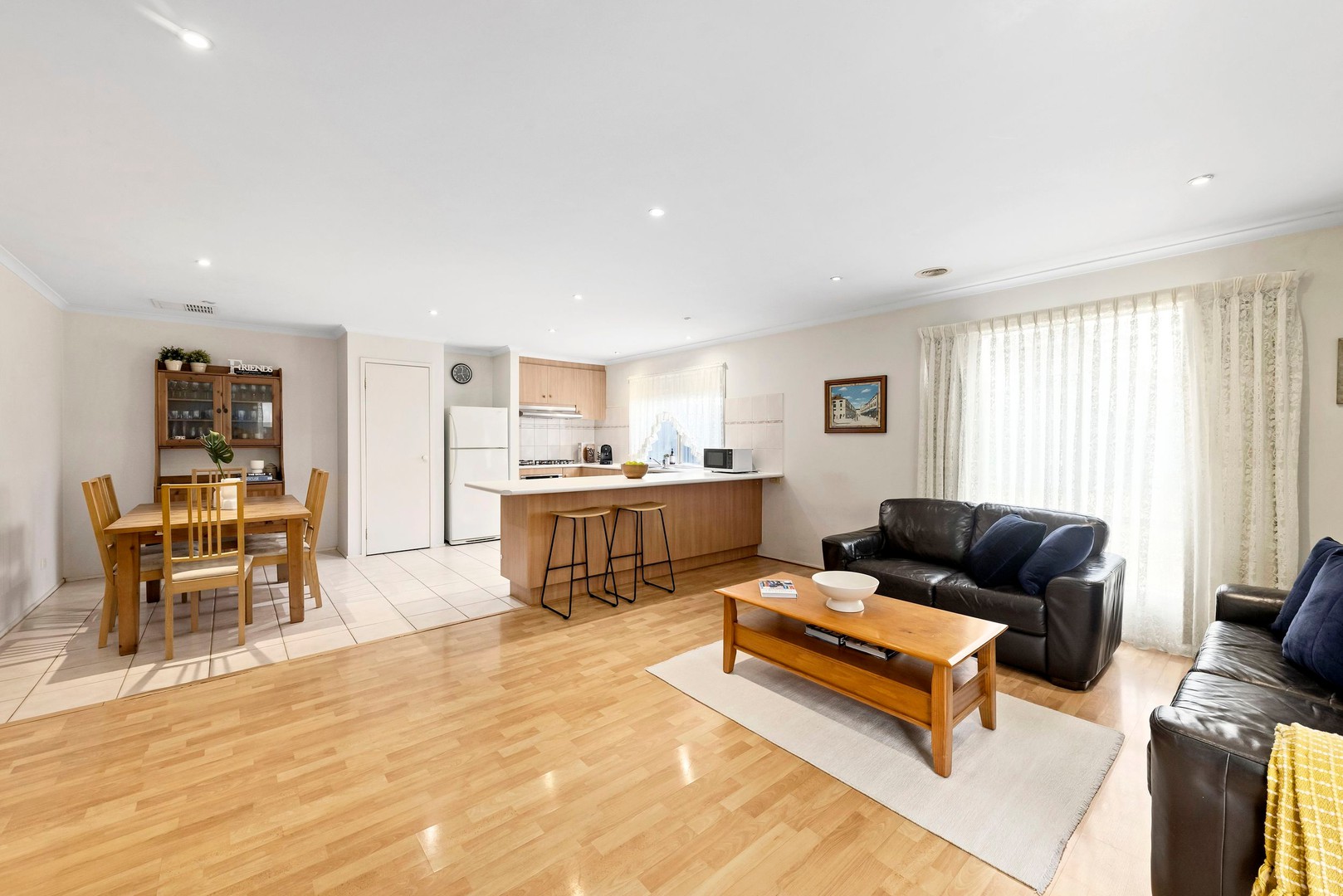 26 Adrienne Close, Keilor Park, VIC 3042, Keilor Park - Thumbnail 2