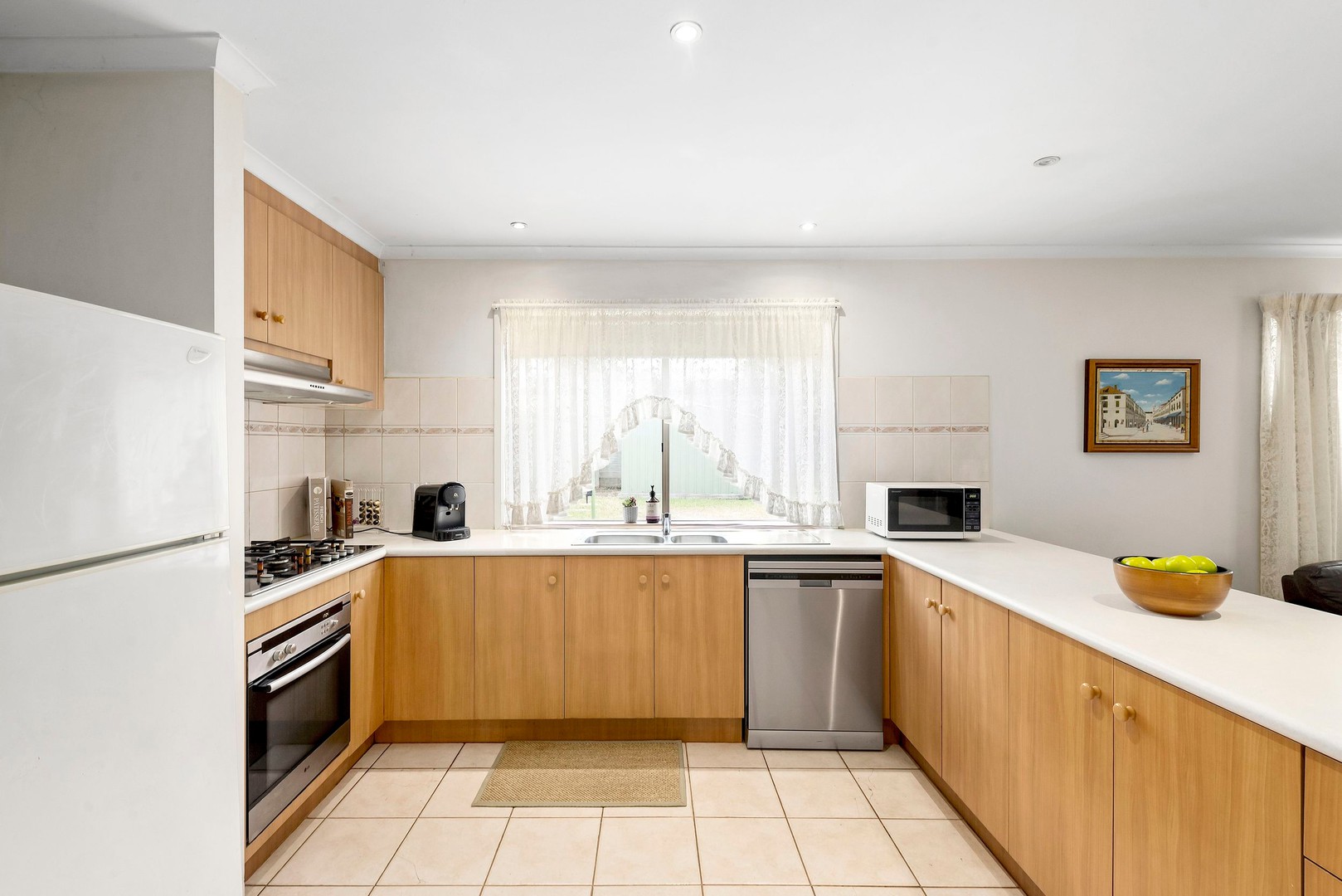 26 Adrienne Close, Keilor Park, VIC 3042, Keilor Park - Thumbnail 4