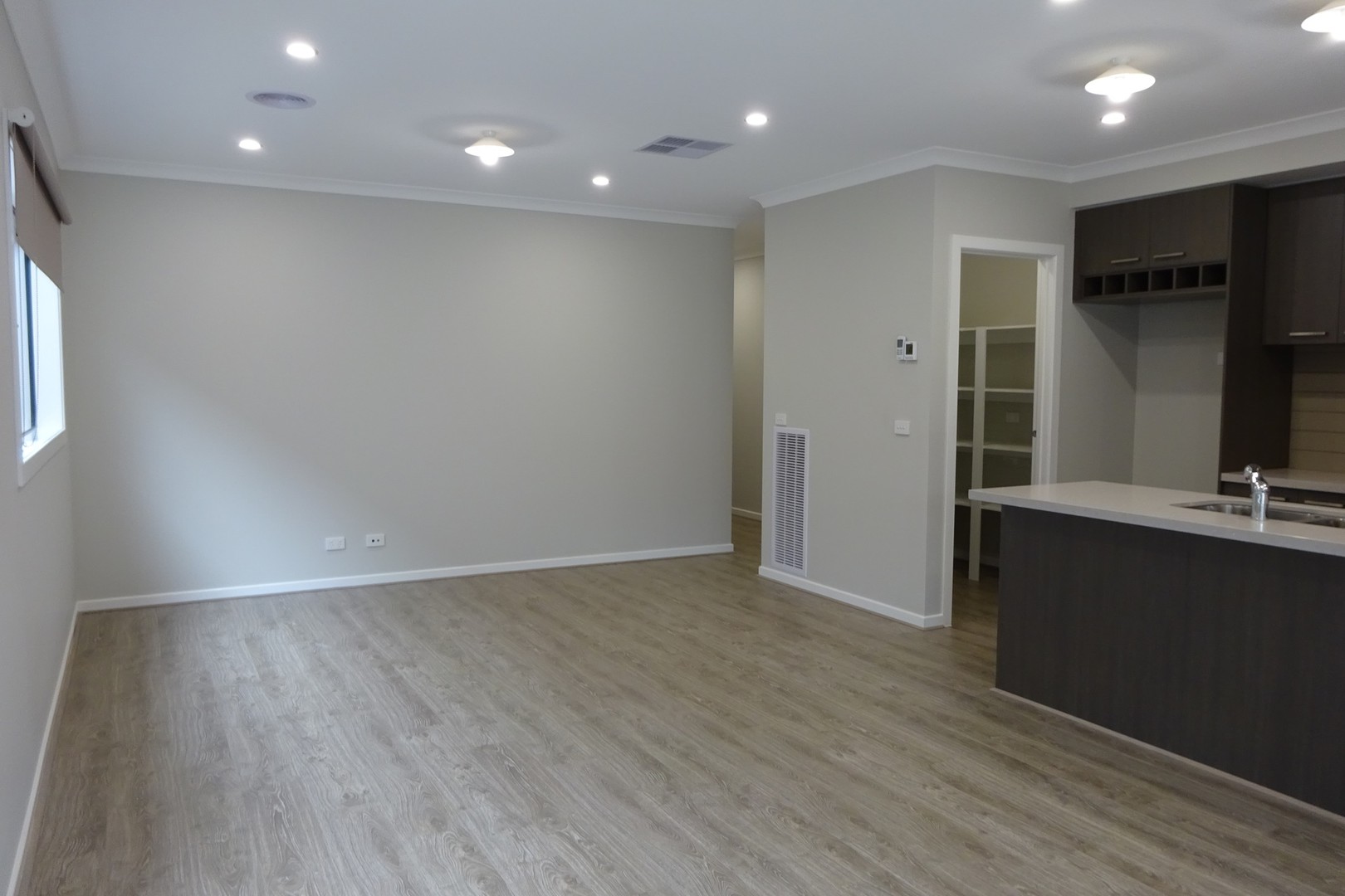 26 Angove Street, Craigieburn, VIC 3064, Craigieburn - Thumbnail 5