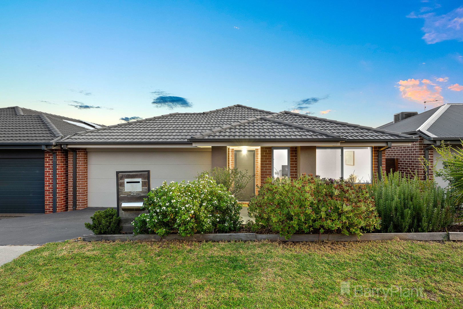 26 Belmont Crescent, Pakenham, VIC 3810, Pakenham - Thumbnail 4