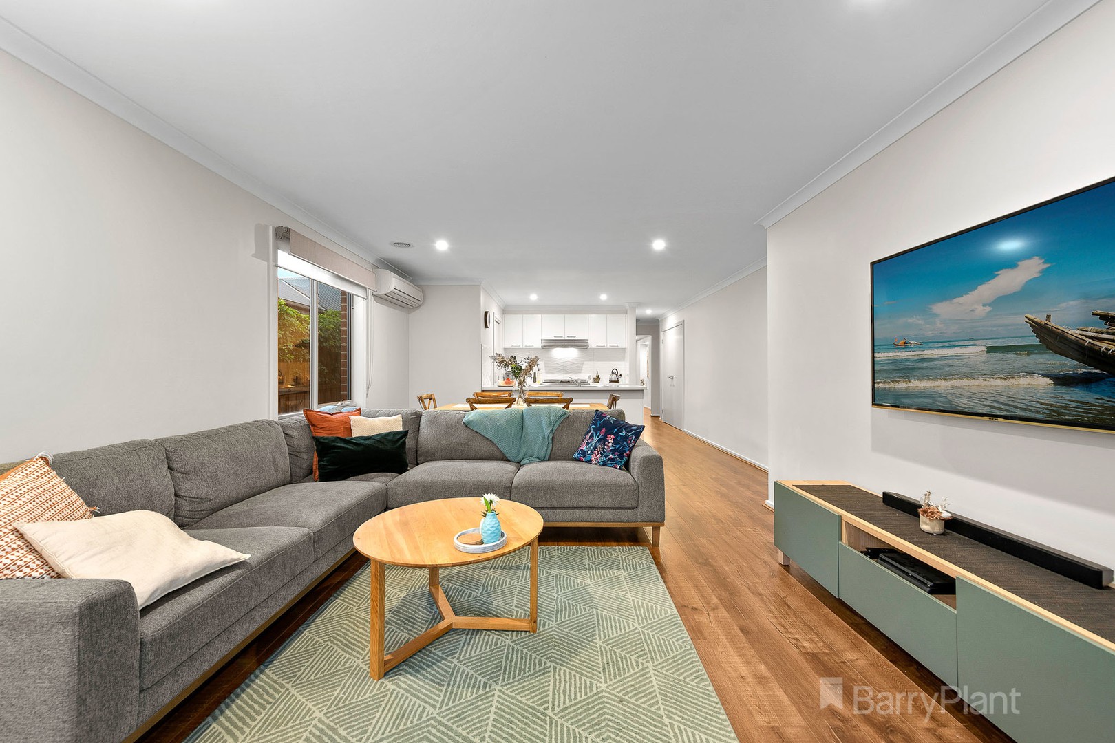 26 Belmont Crescent, Pakenham, VIC 3810, Pakenham - Thumbnail 5