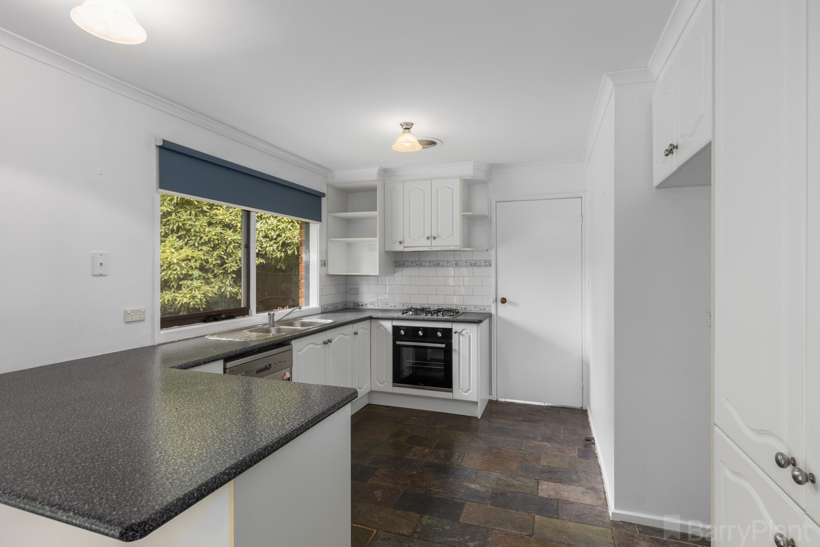 26 Bowness Court, Croydon Hills, VIC 3136 - Thumbnail 2 - 11/09/2026