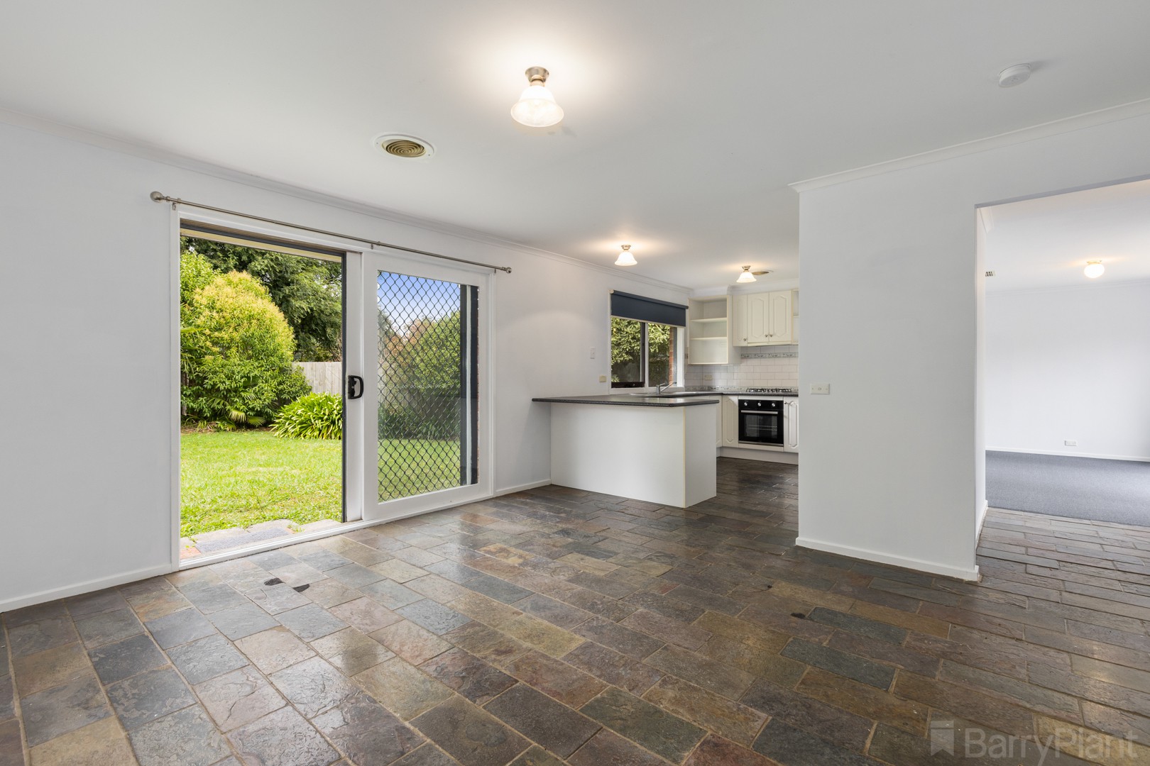 26 Bowness Court, Croydon Hills, VIC 3136, Croydon Hills - Thumbnail 3