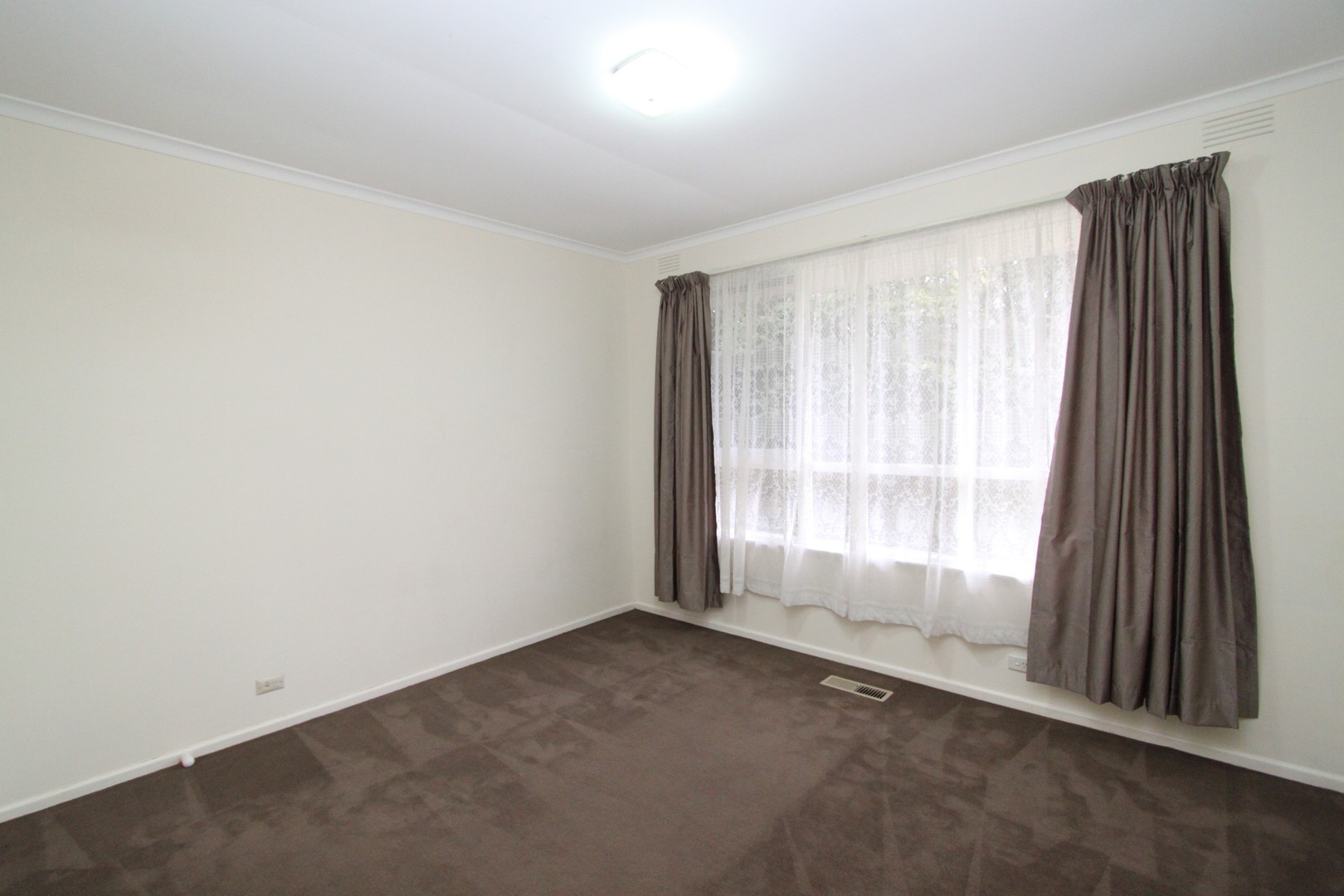 26 Brighton Street, Glen Waverley, VIC 3150, Glen Waverley - Thumbnail 3