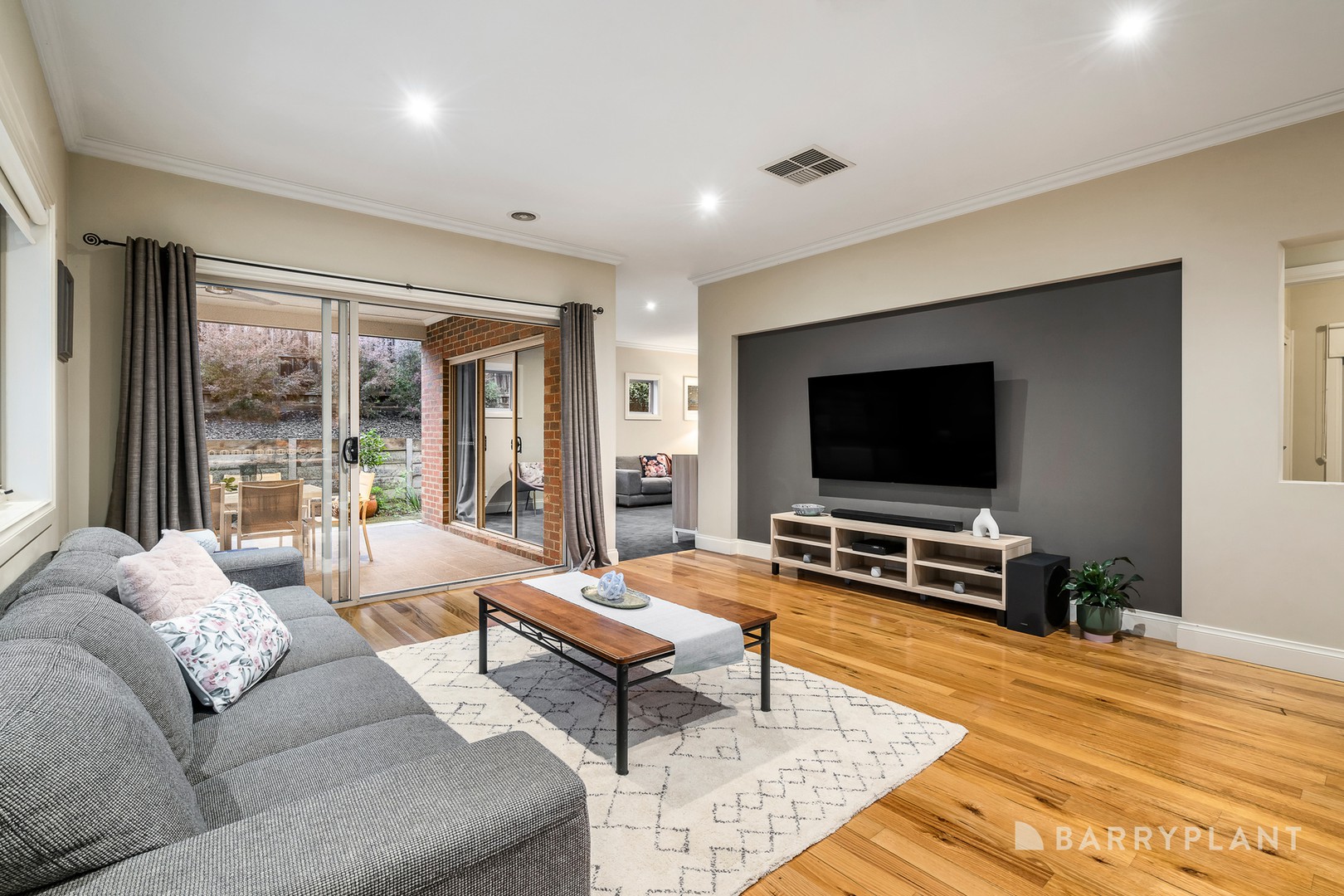 26 Broad Gully RoadDiamond Creek, VIC 3089, Diamond Creek - Thumbnail 3