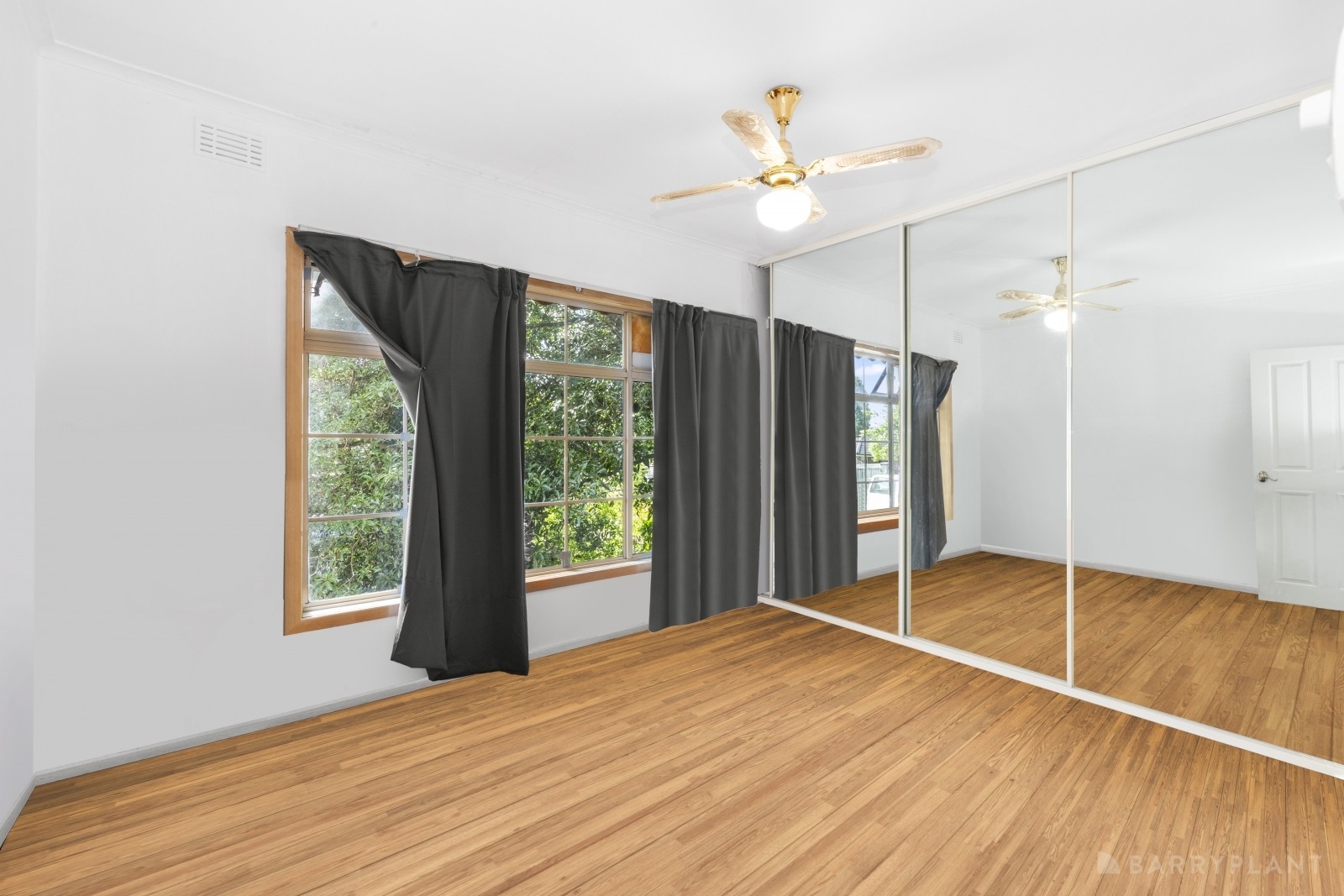 26 Camellia Avenue, Noble Park North, VIC 3174, Noble Park North - Thumbnail 4