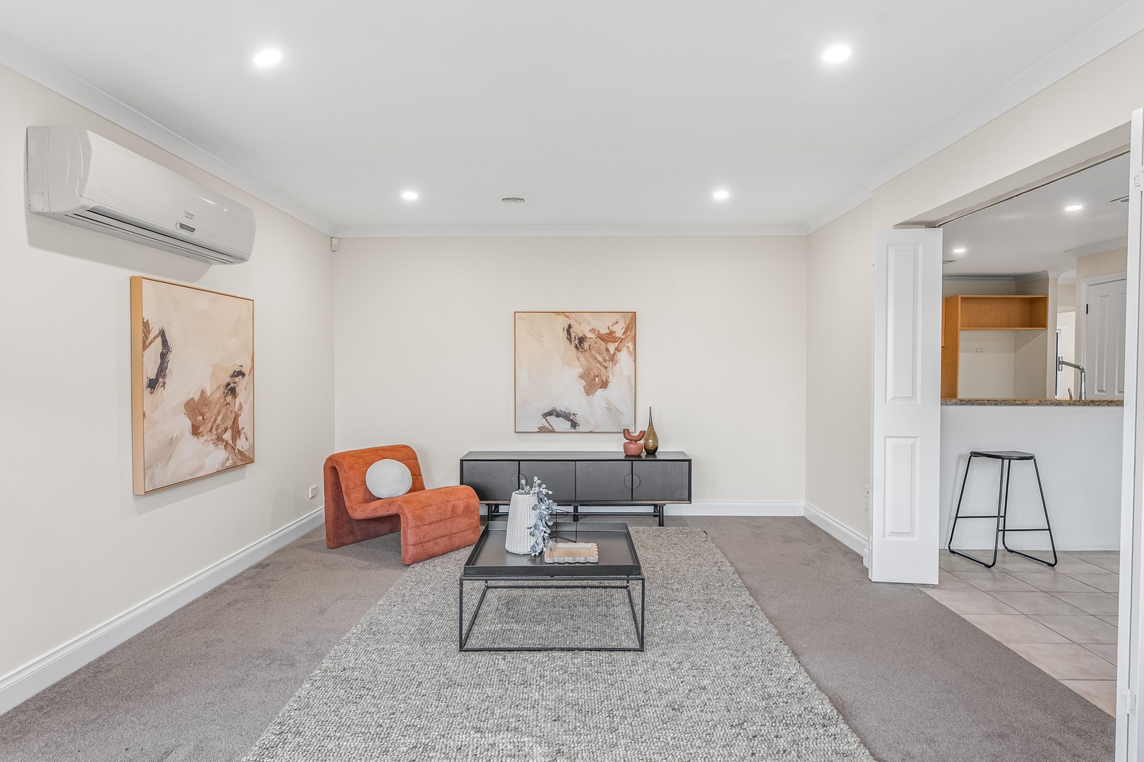 26 Cardinia Crescent, Taylors Hill, VIC 3037 - Thumbnail 2 - 20/05/2025