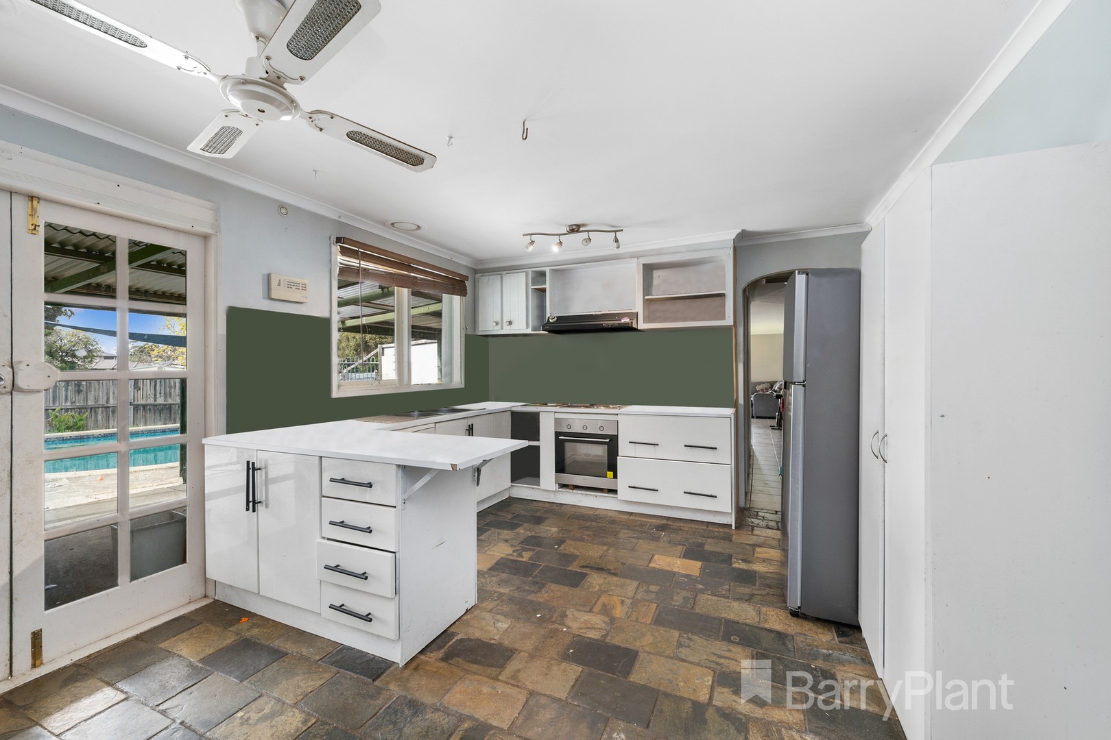 26 Carina Drive, Melton, VIC 3337, Melton - Thumbnail 3